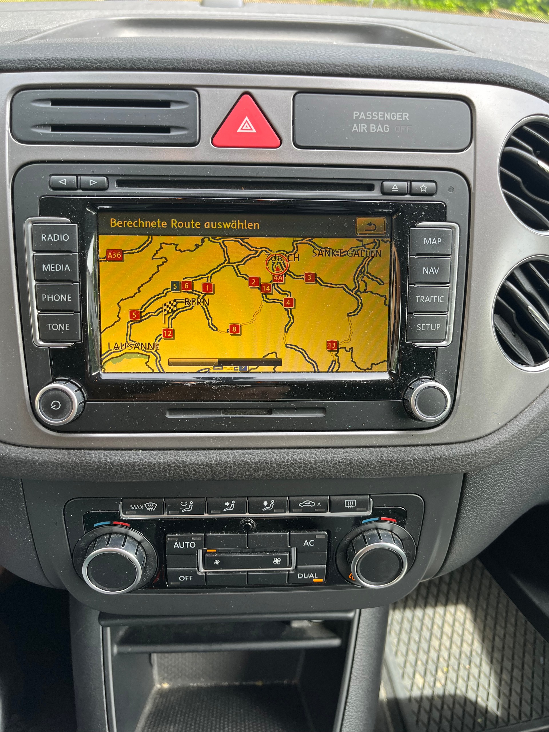 VW Tiguan 2.0 TDI Sport&Style-image-10