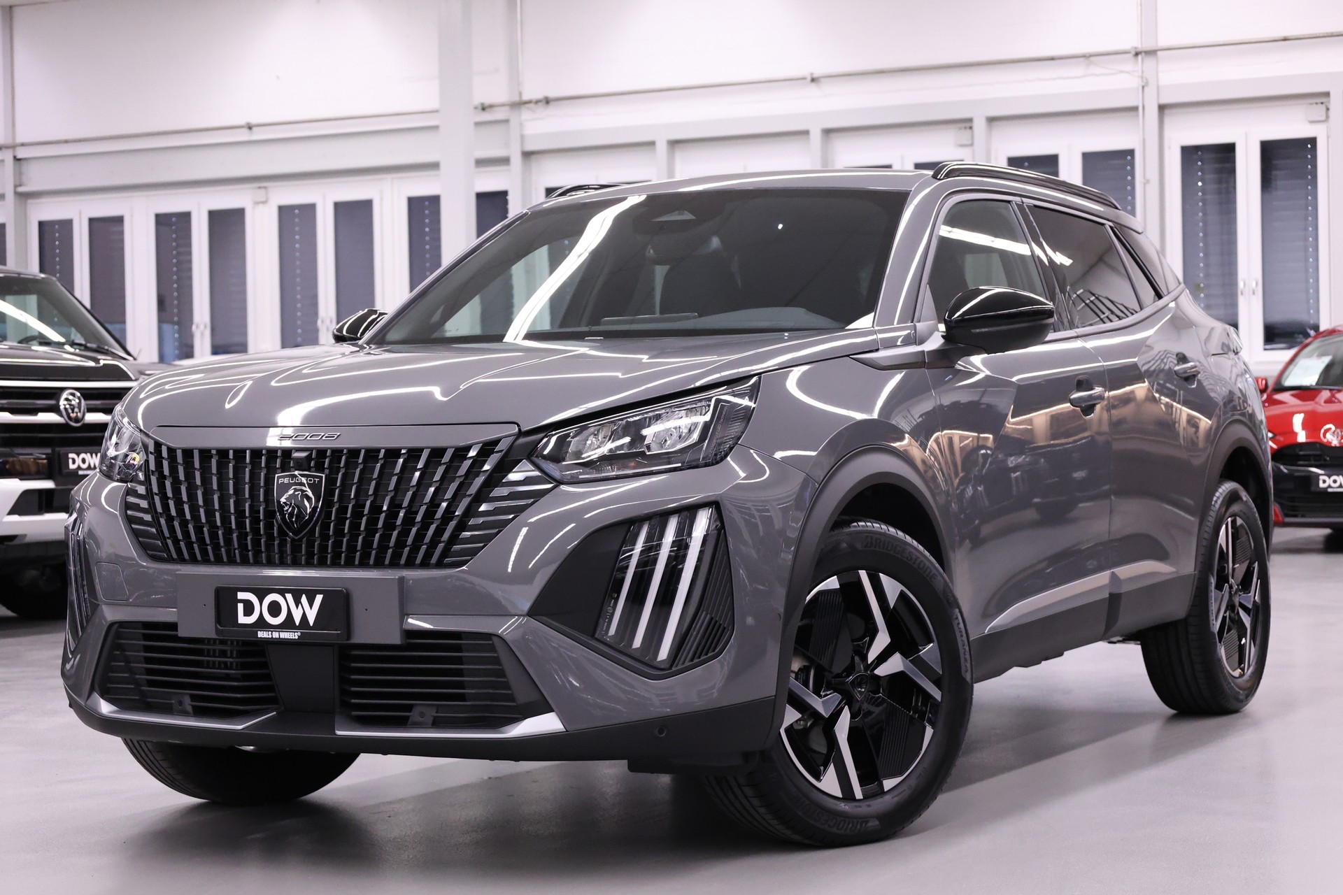 PEUGEOT 2008 1.2 Hybrid 145 Allure Premium