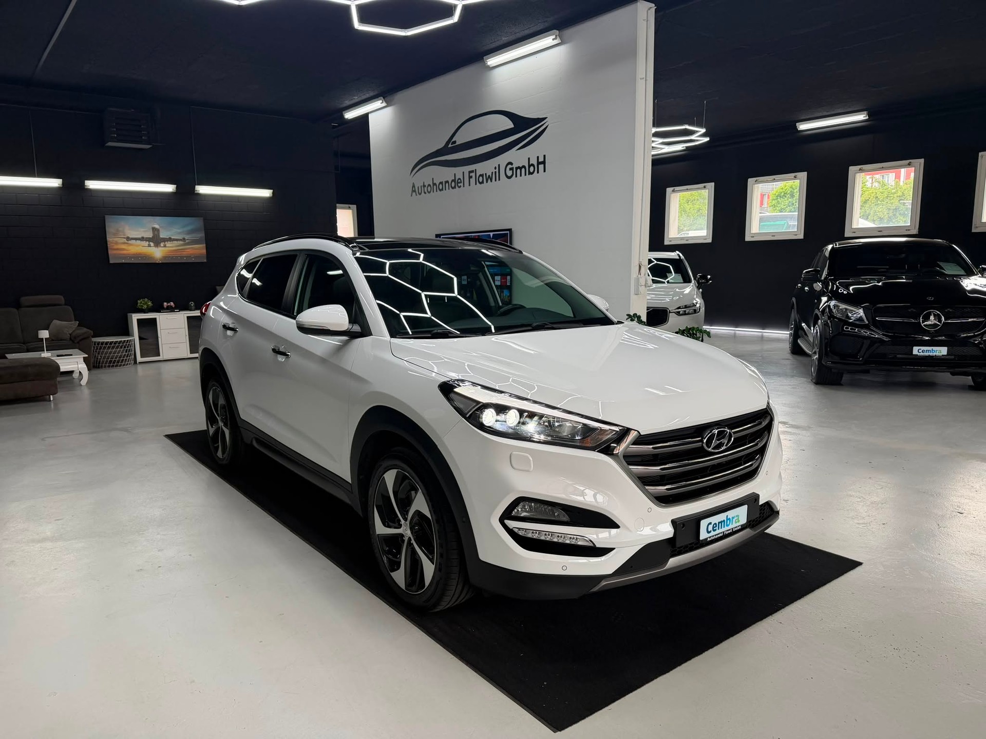 HYUNDAI Tucson 2.0 CRDI Launch Edition 4WD Automatic-image-0