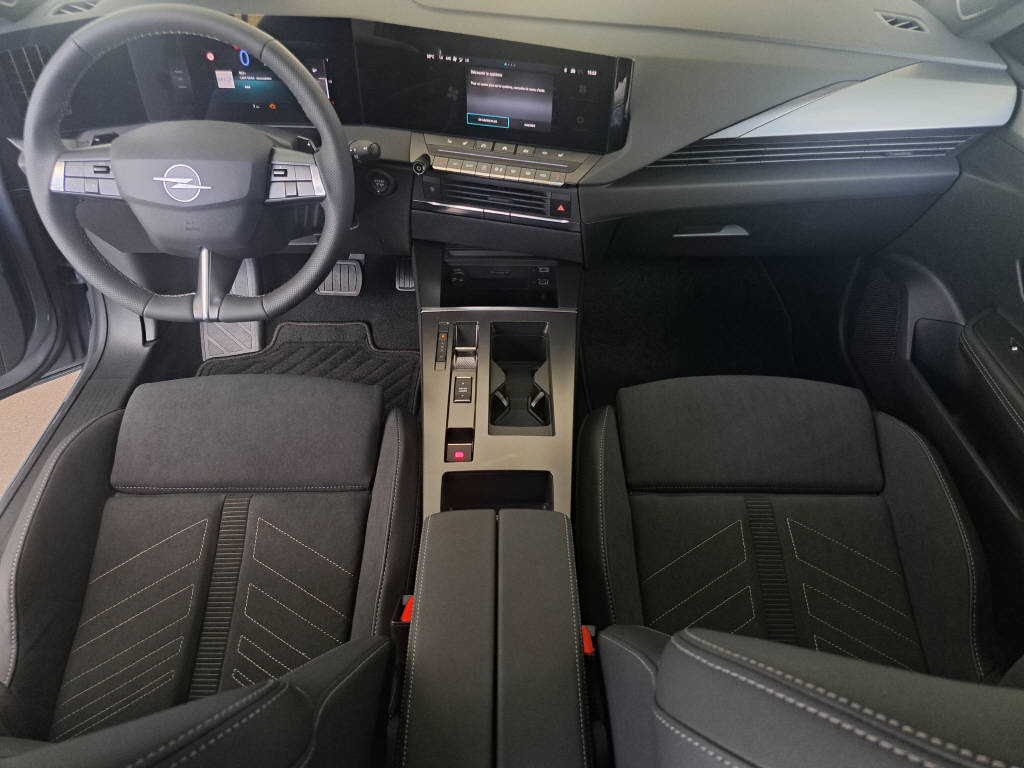 OPEL Astra 1.2 T Hybrid 145cv Ultimate-image-12