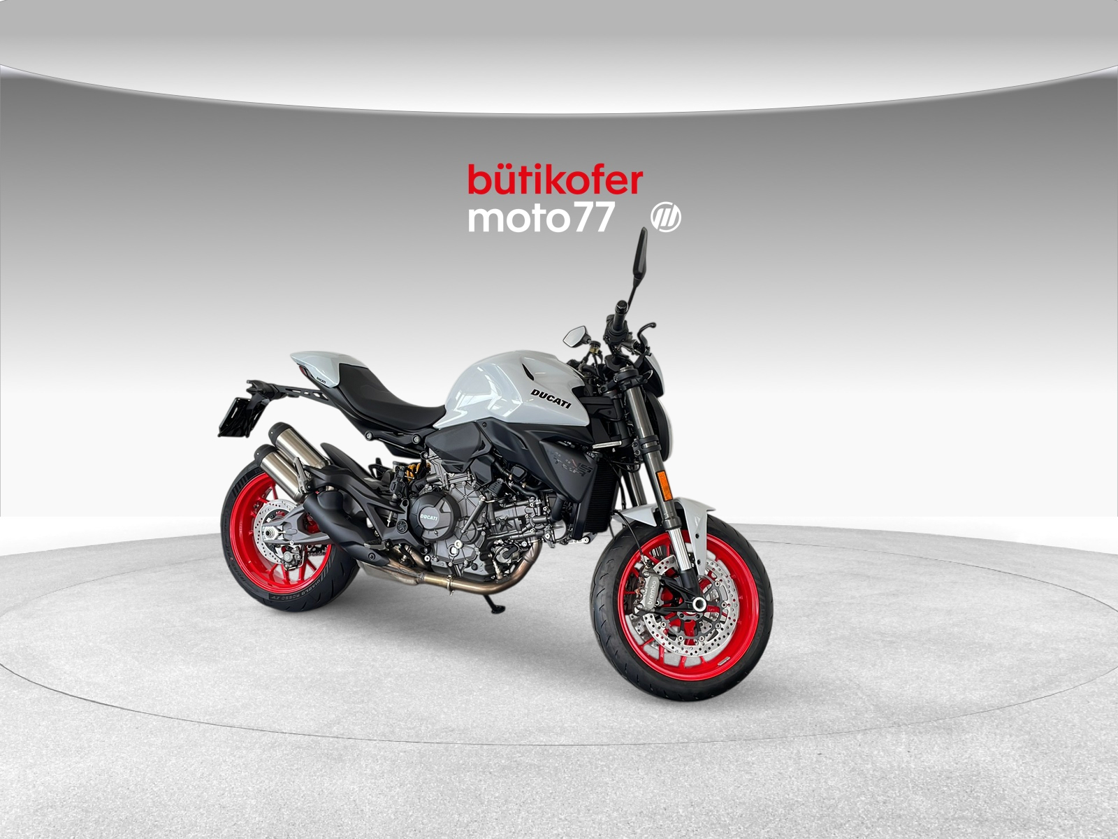 DUCATI 890 Monster + ABS