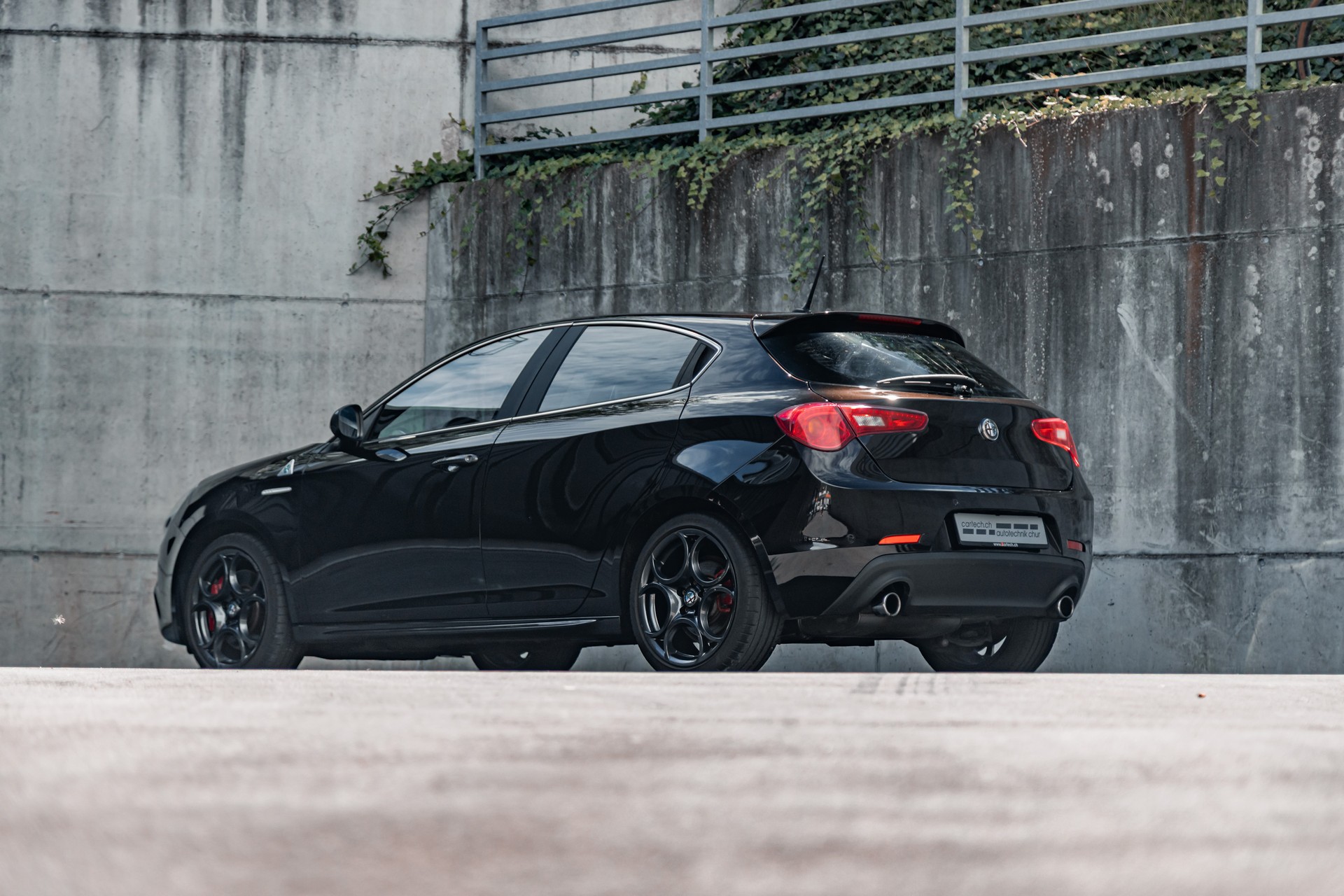 ALFA ROMEO Giulietta 1750 TBi Quadrifoglio Verde TCT-image-3