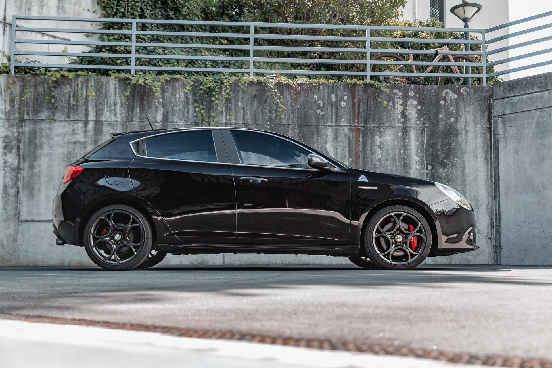 ALFA ROMEO Giulietta 1750 TBi Quadrifoglio Verde TCT-image-23