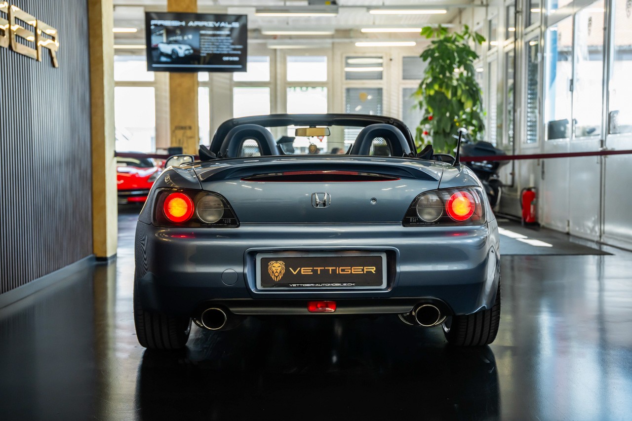 HONDA S2000-image-5