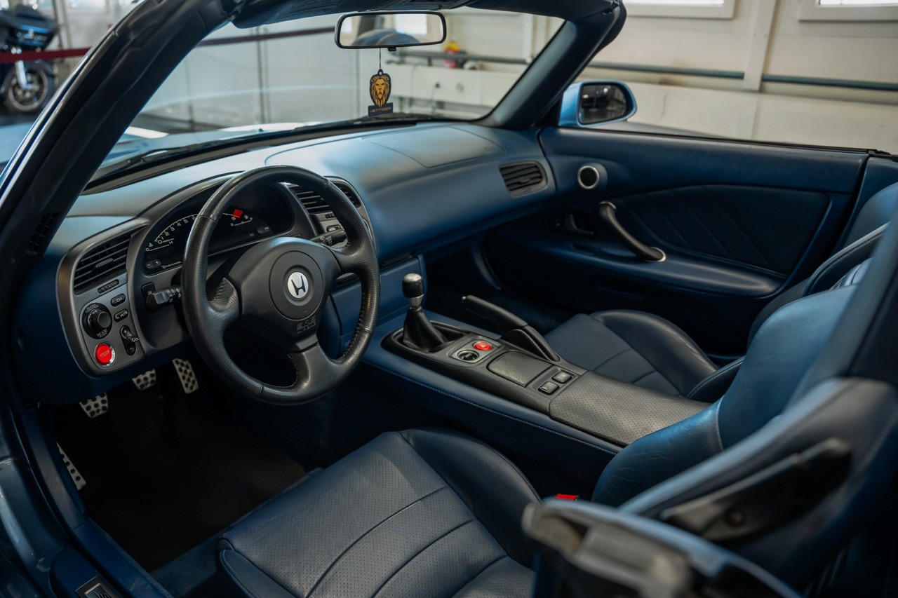 HONDA S2000-image-14