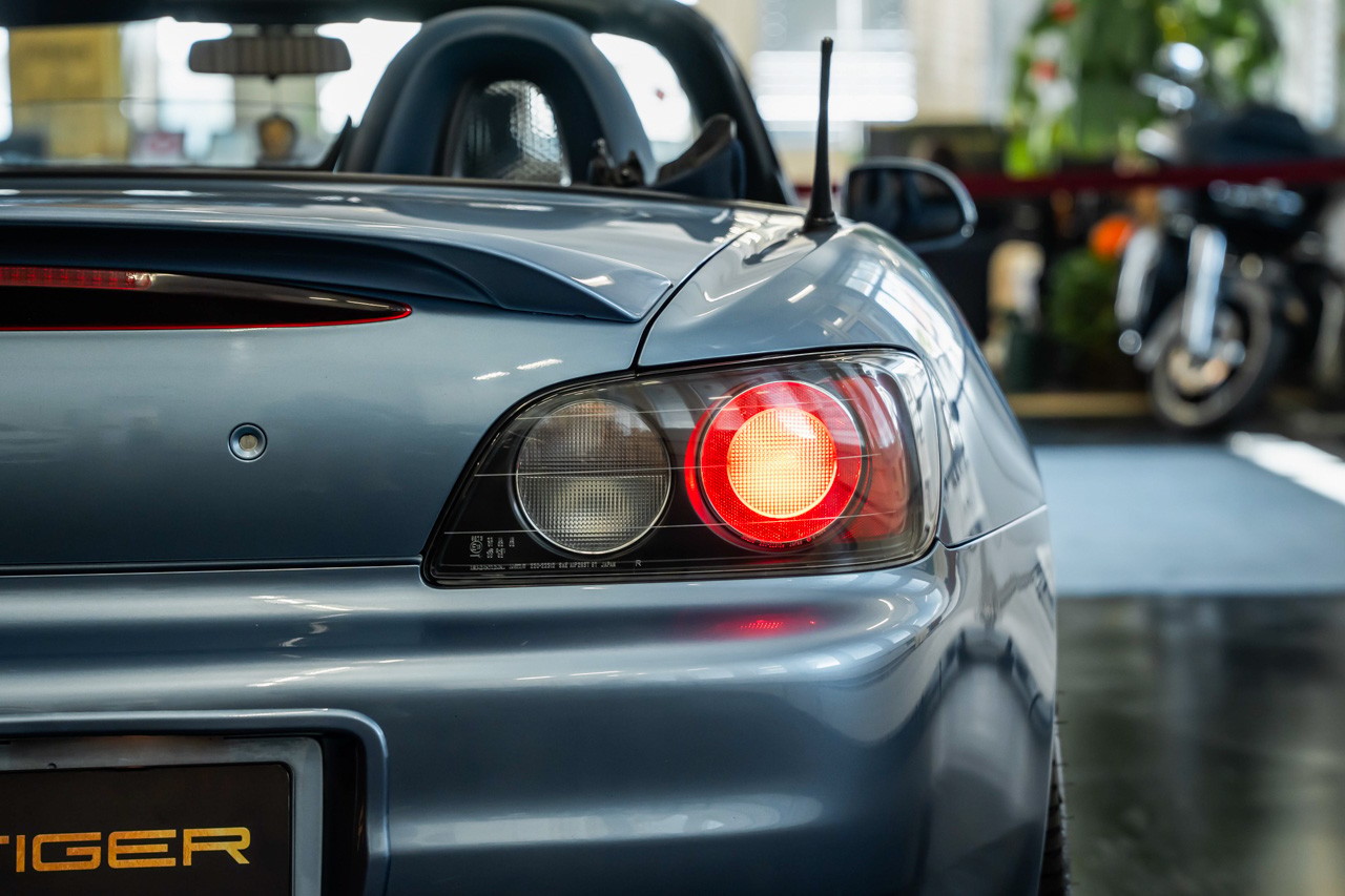 HONDA S2000-image-11