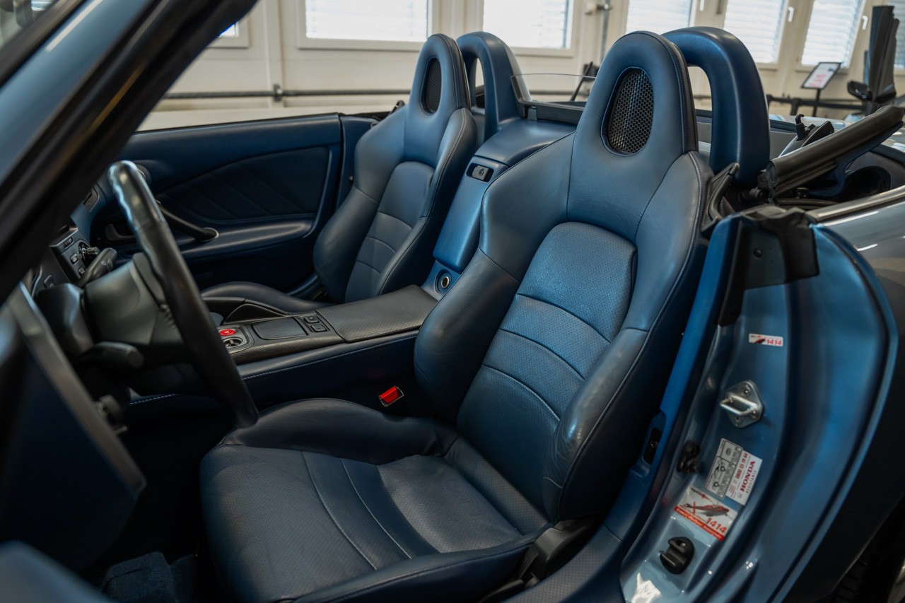 HONDA S2000-image-15