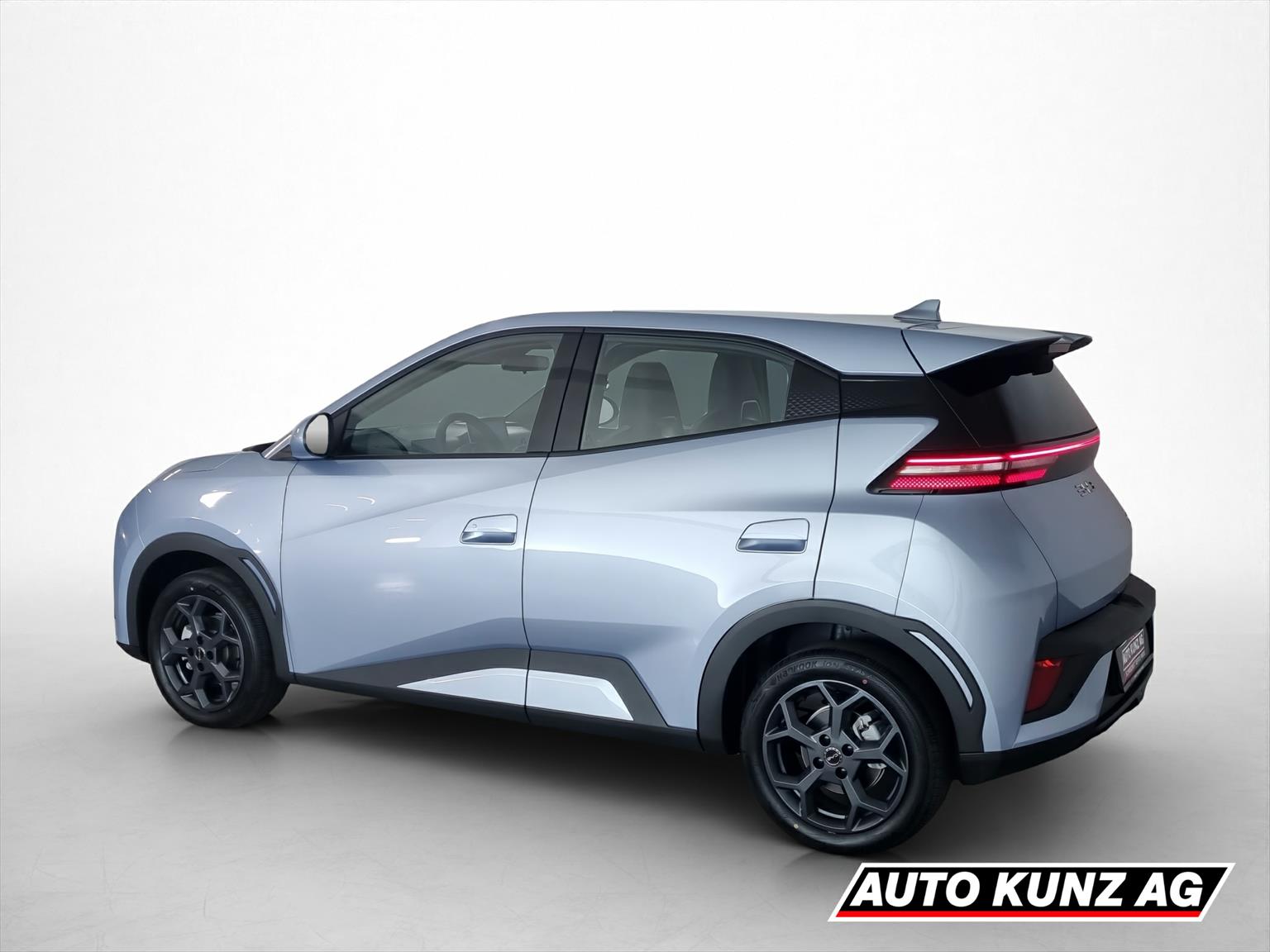 BYD Dolphin Surf 43 kWh Boost-image-3