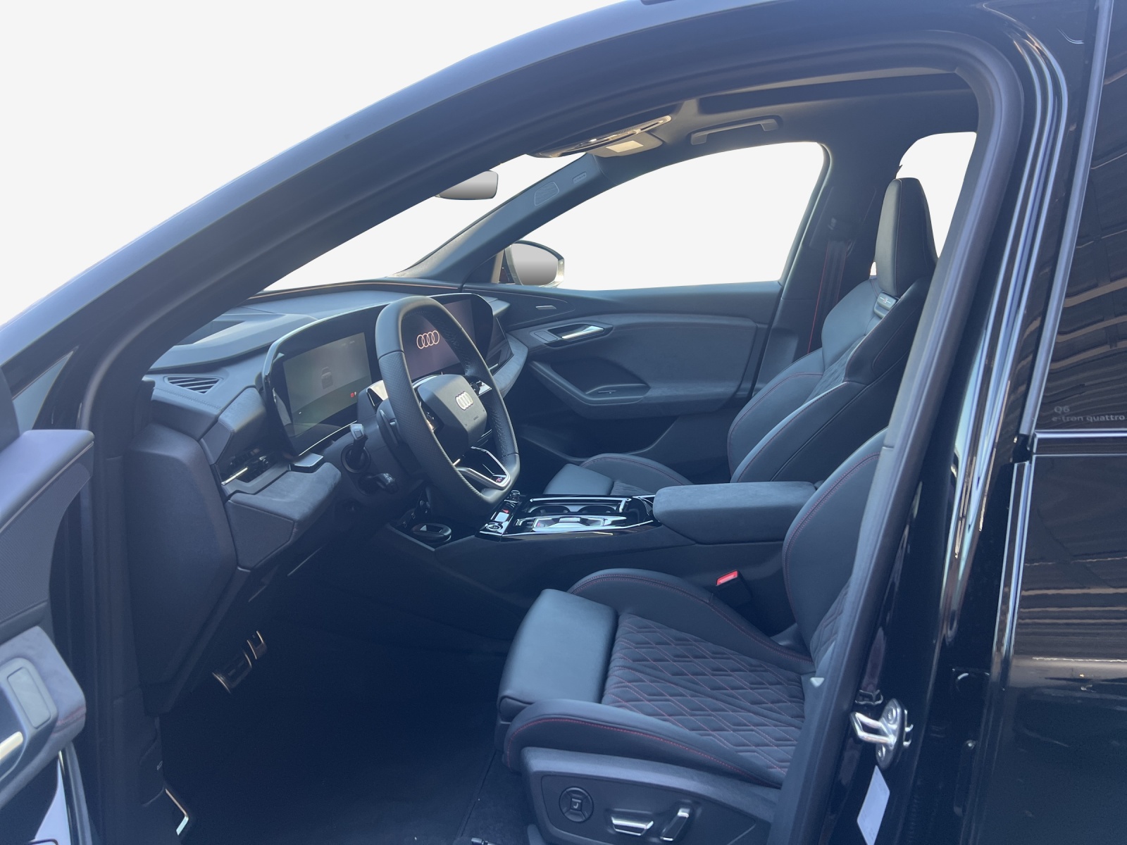 AUDI Q6 e-tron quattro-image-7