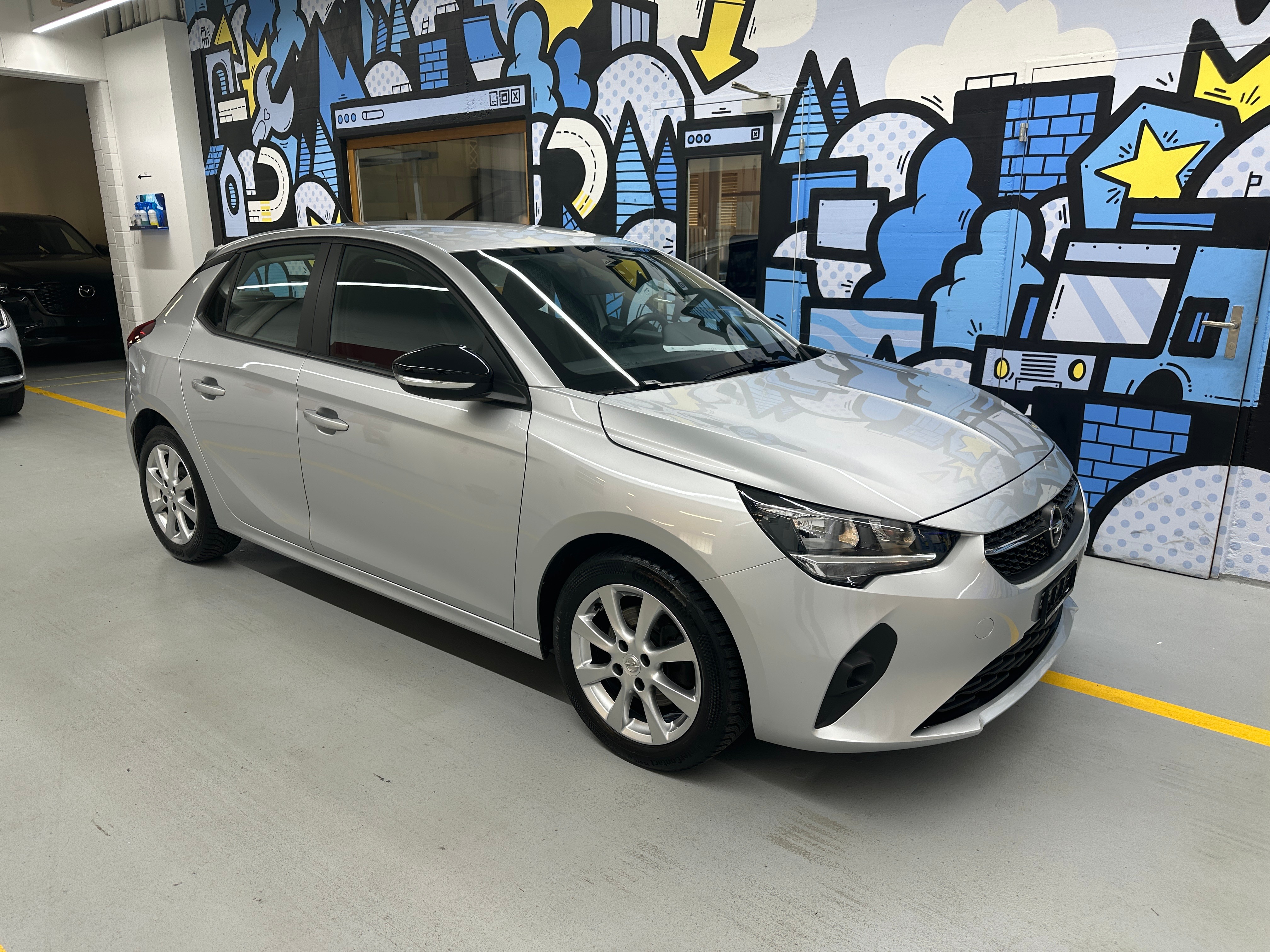 Car photo