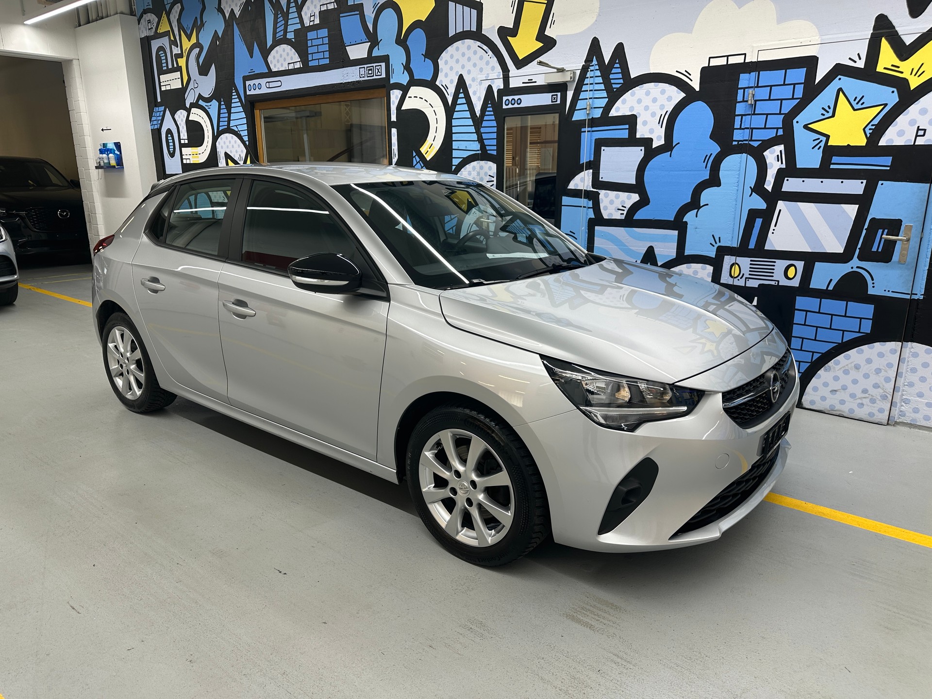 OPEL Corsa 1.2 TP Edition-image-0