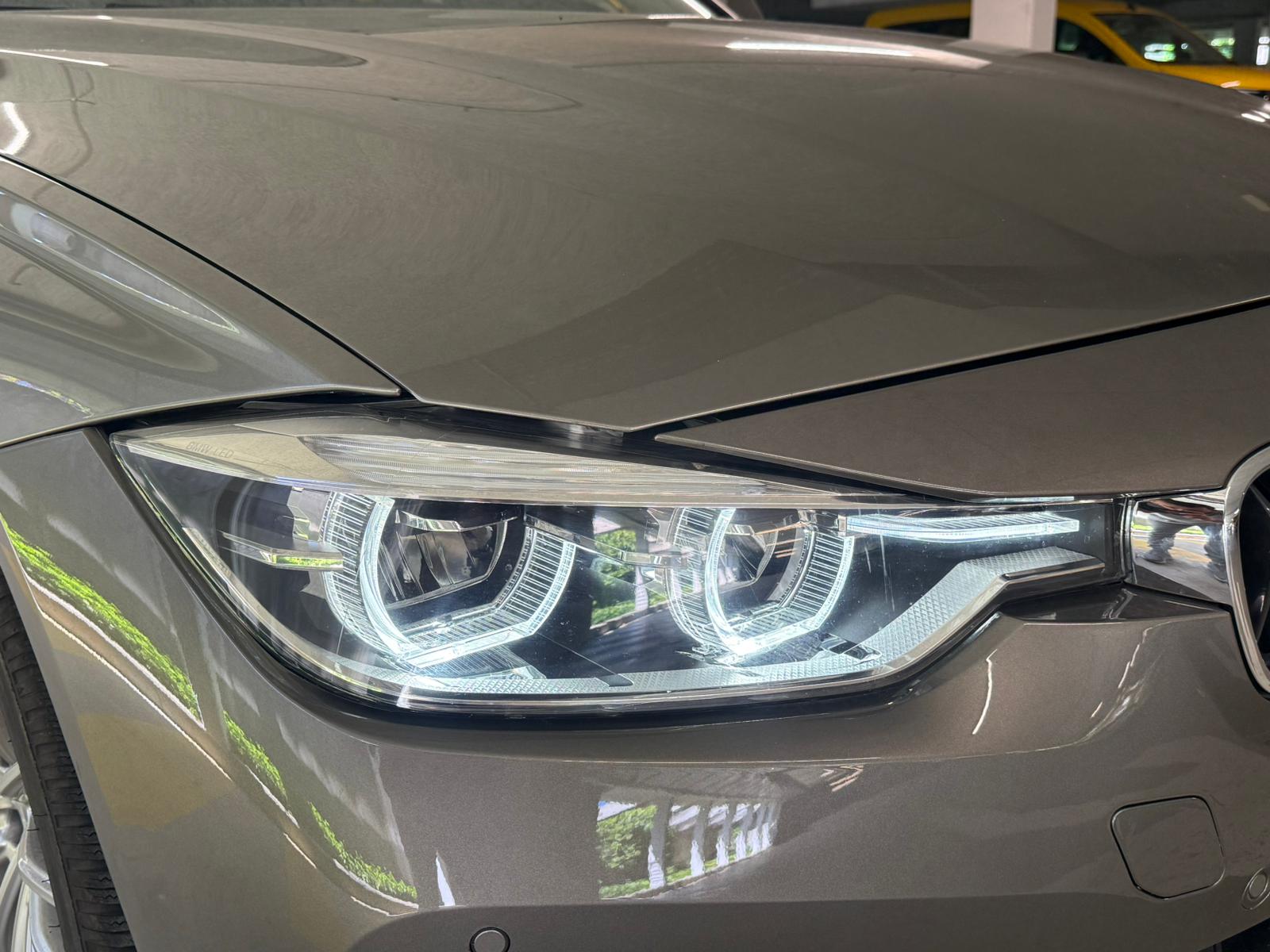 BMW 318d Touring Steptronic // MFK NEU-image-21