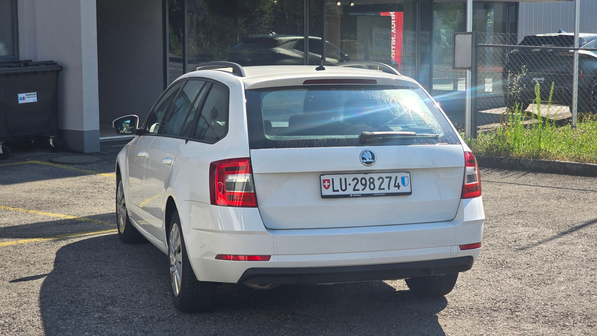 SKODA Octavia Combi 2.0 TDI Ambition *FRISCH AB MFK-image-5