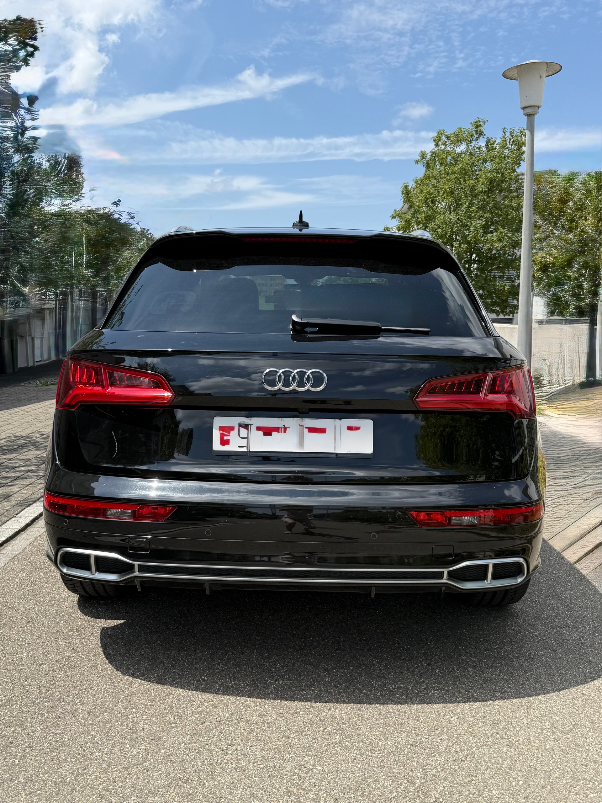 AUDI 3.0 V6 TFSI quattro T-Tronic-image-1