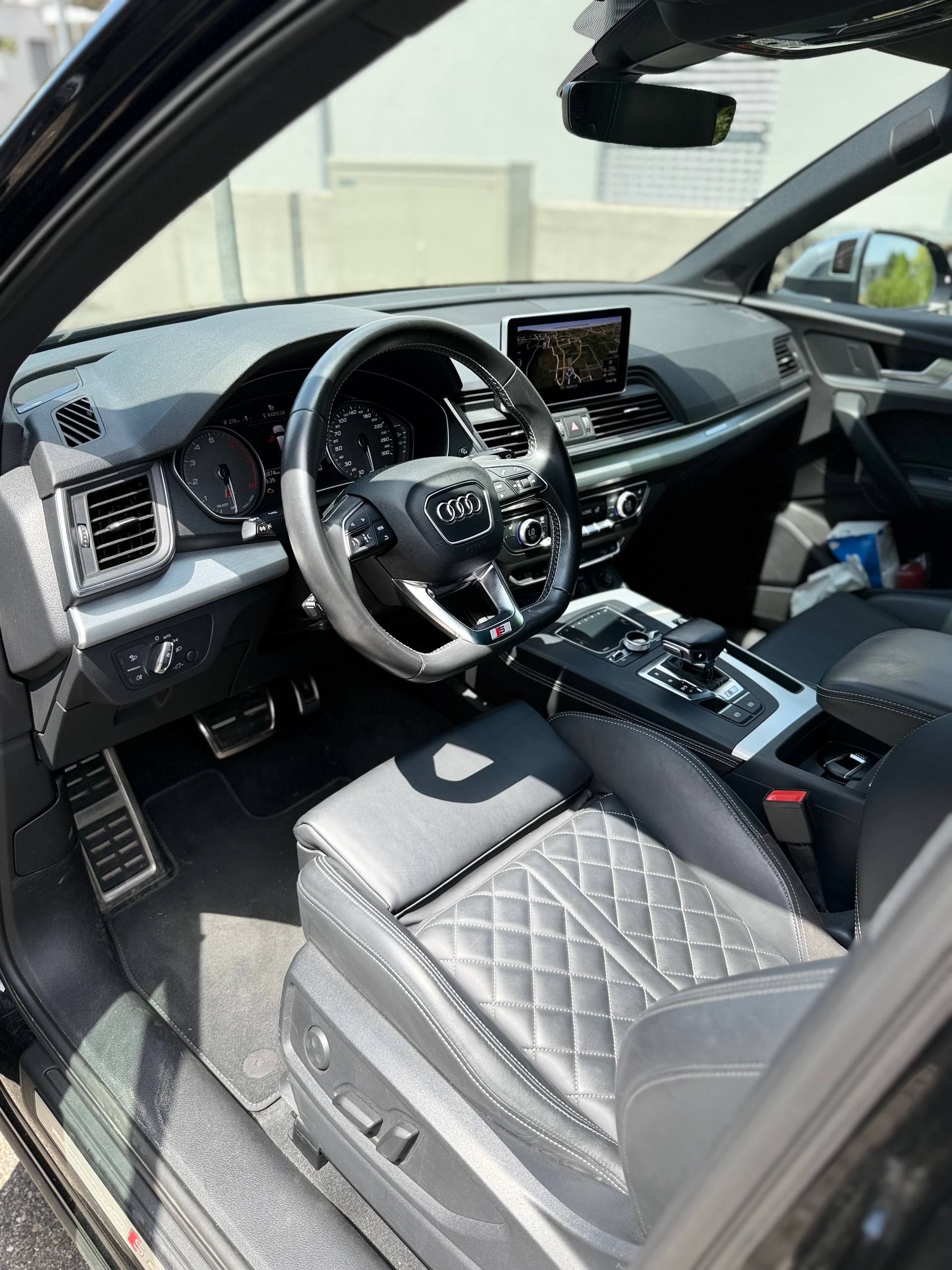 AUDI 3.0 V6 TFSI quattro T-Tronic-image-3