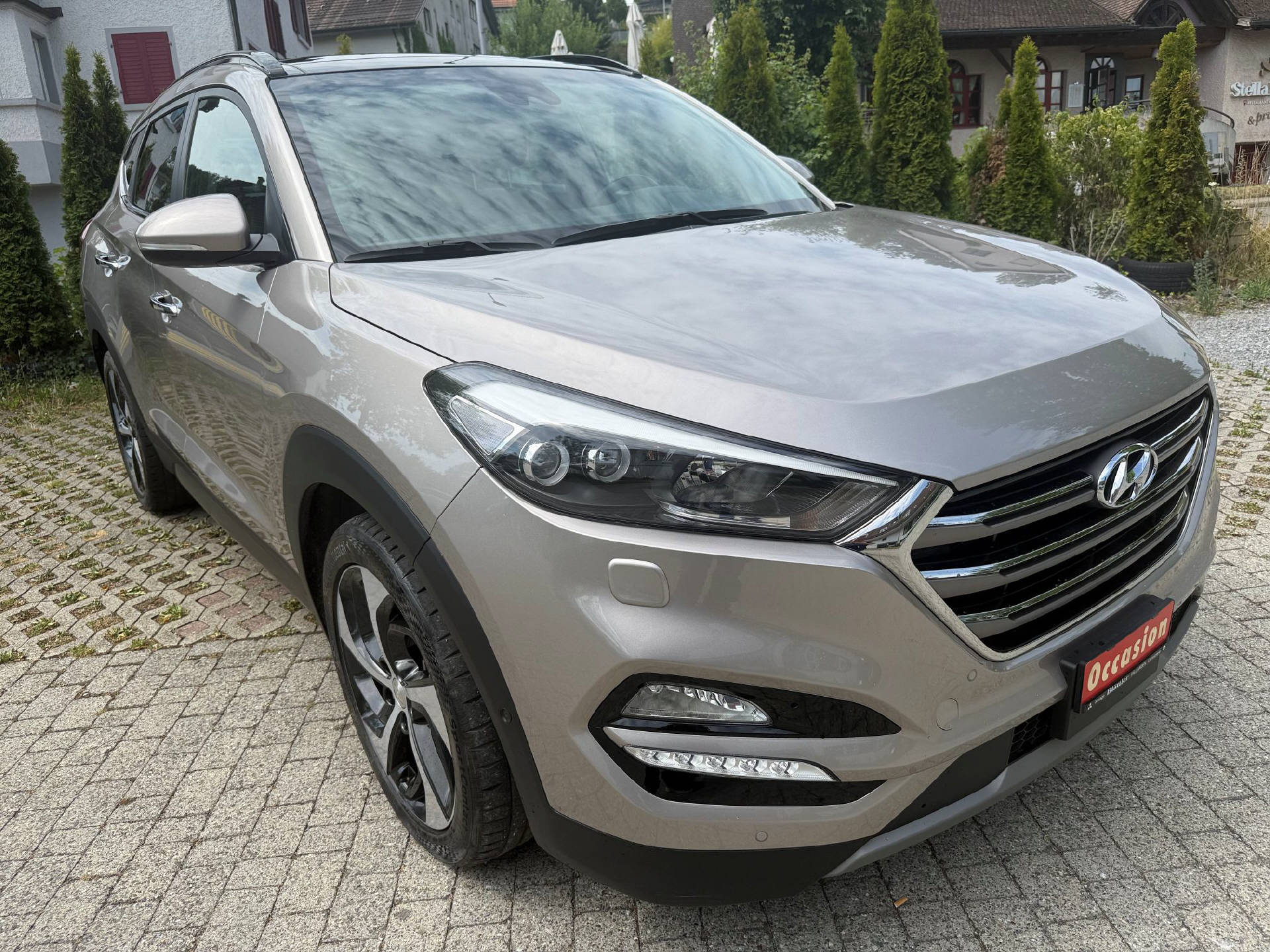 HYUNDAI Tucson 2.0 (SUV / Geländewagen)
