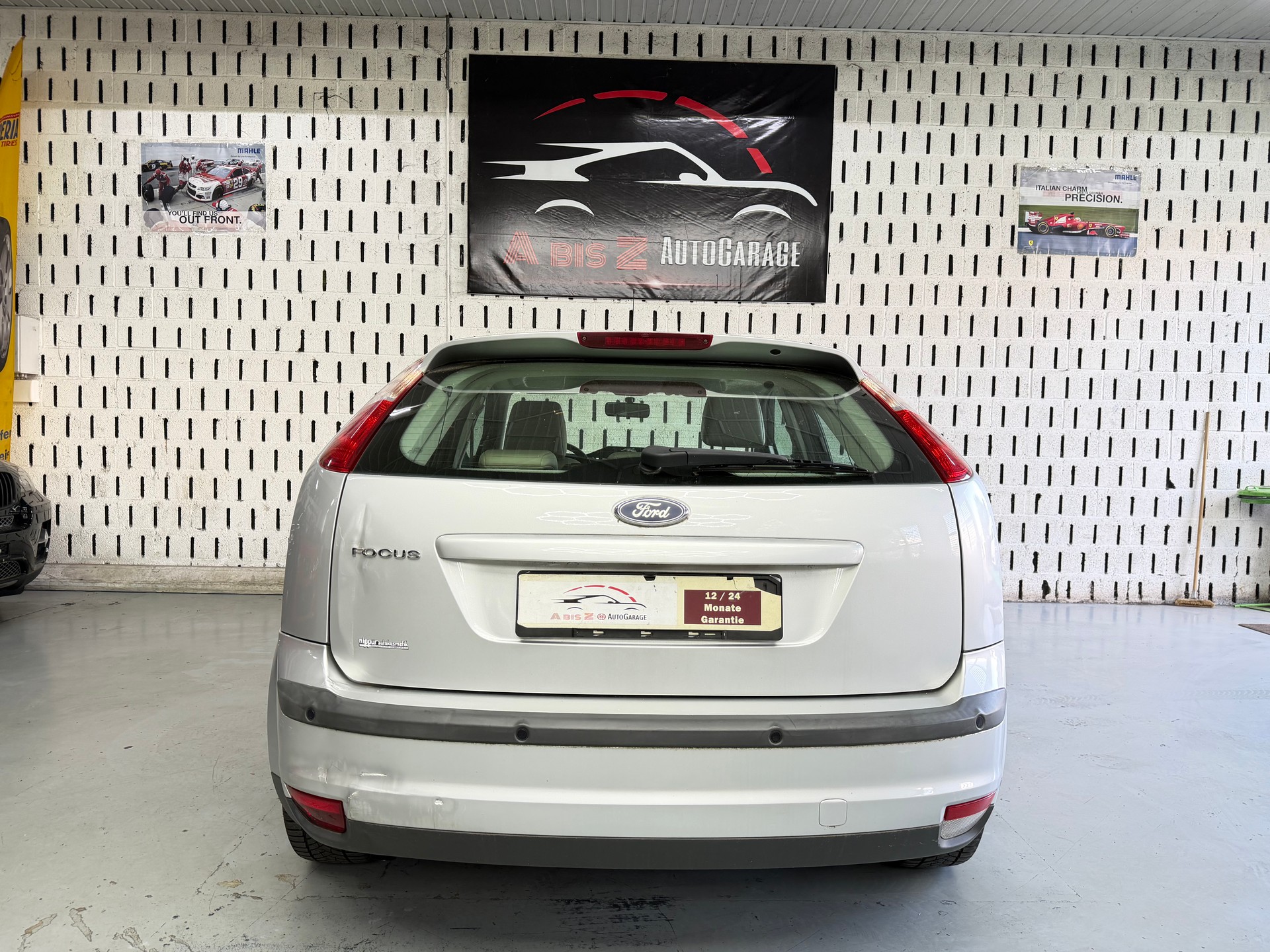 FORD Focus 2.0i Titanium-image-4
