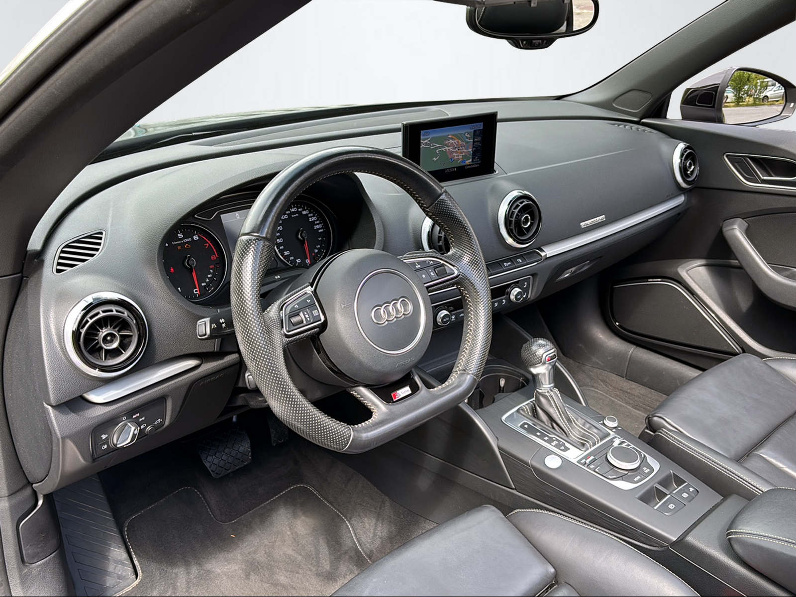 AUDI A3 Cabriolet 1.8 T FSI Ambition qu. S-Tr.-image-9
