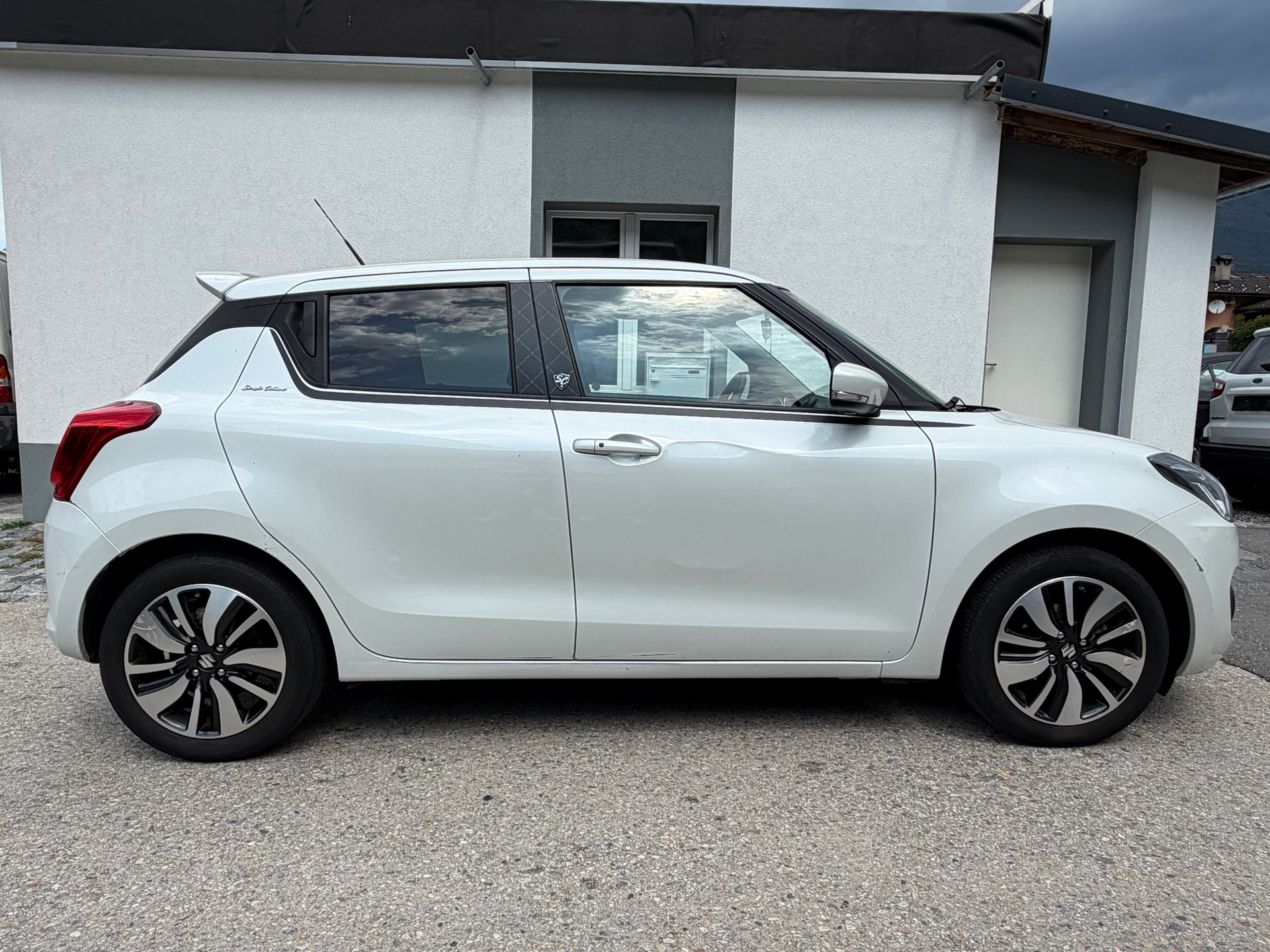 SUZUKI Swift 1.0 12V SHVS Sergio Cellano Top Hybrid-image-6