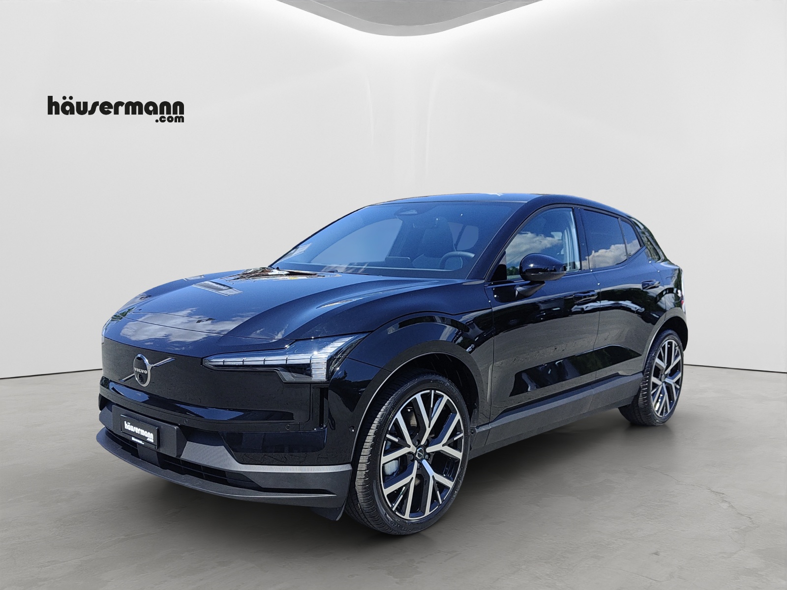 VOLVO EX30 E60 Twin Ultra Performance AWD-image-0