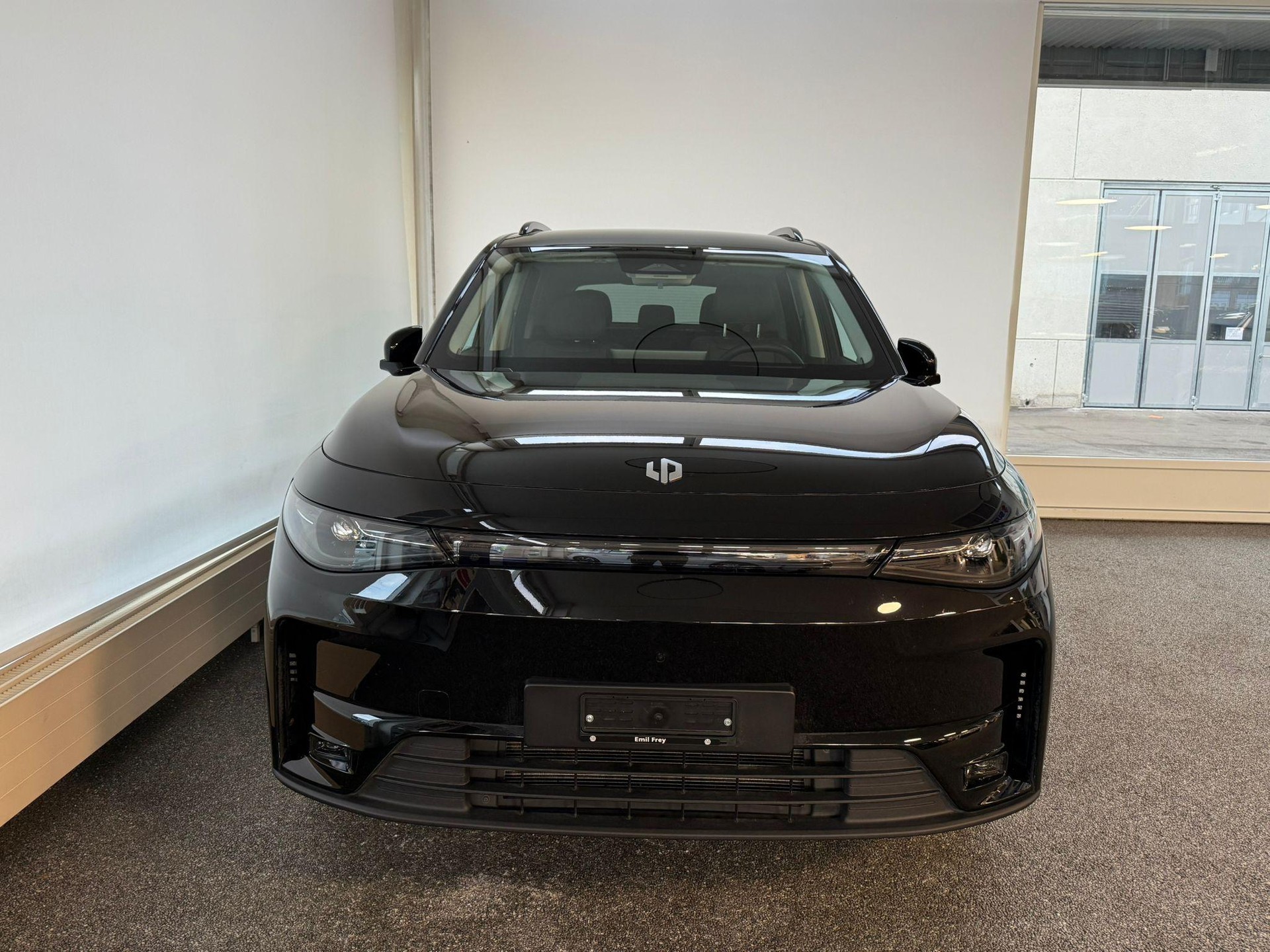 LEAPMOTOR C10 1.5 Hybrid EV-showroom-element-1