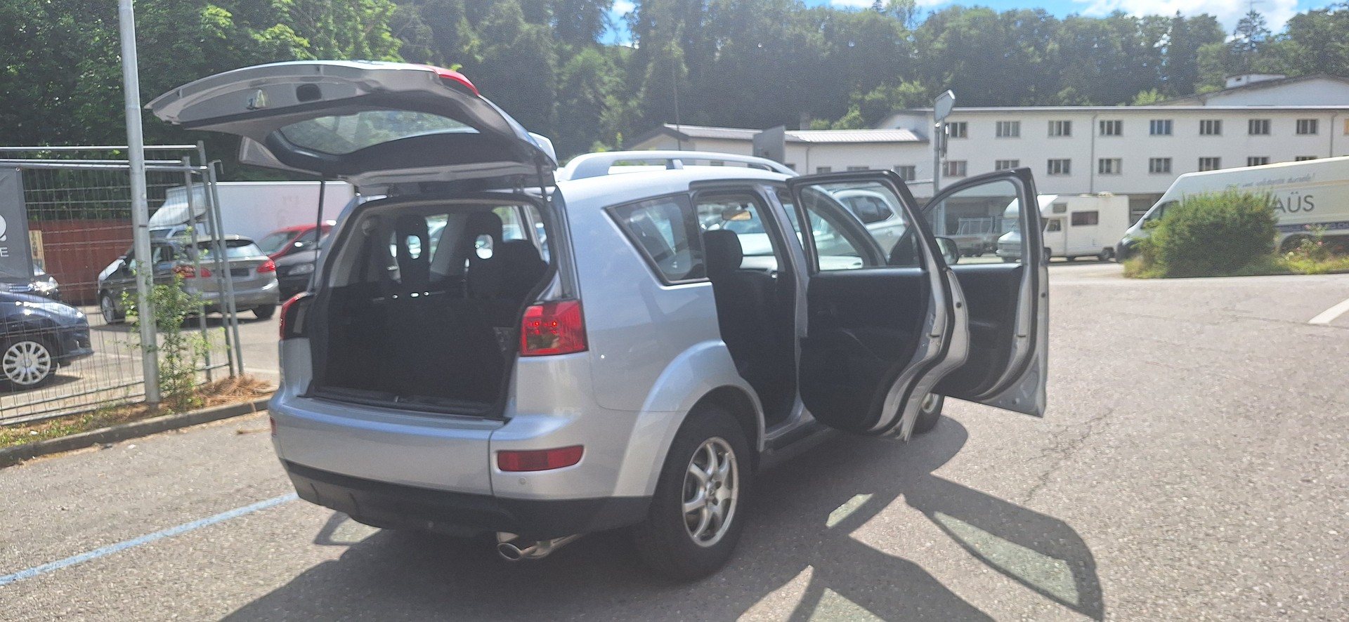 PEUGEOT 4007 2.4 Platinum Edition CVT-image-19