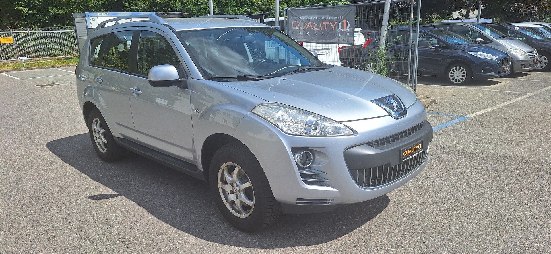 PEUGEOT 4007 2.4 Platinum Edition CVT-image-0