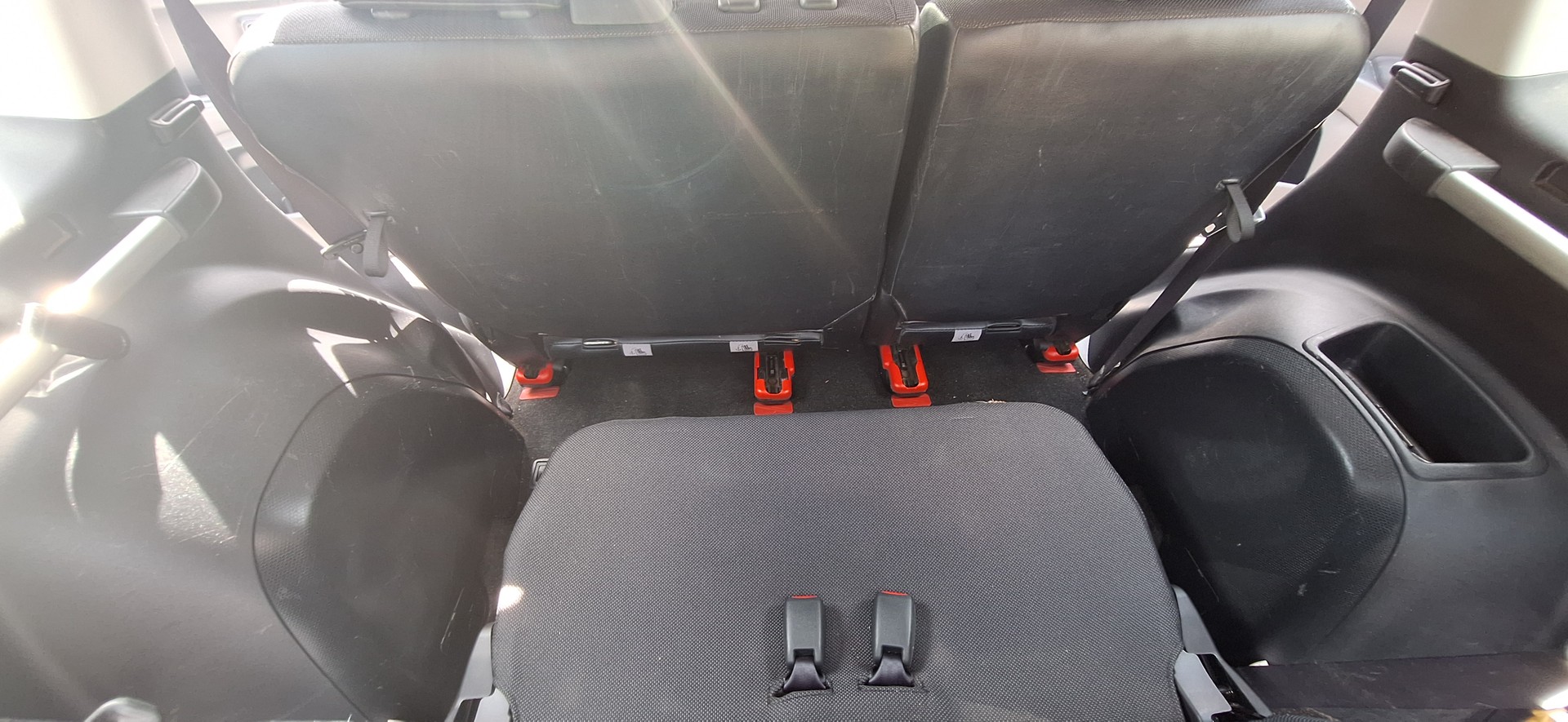 PEUGEOT 4007 2.4 Platinum Edition CVT-image-22