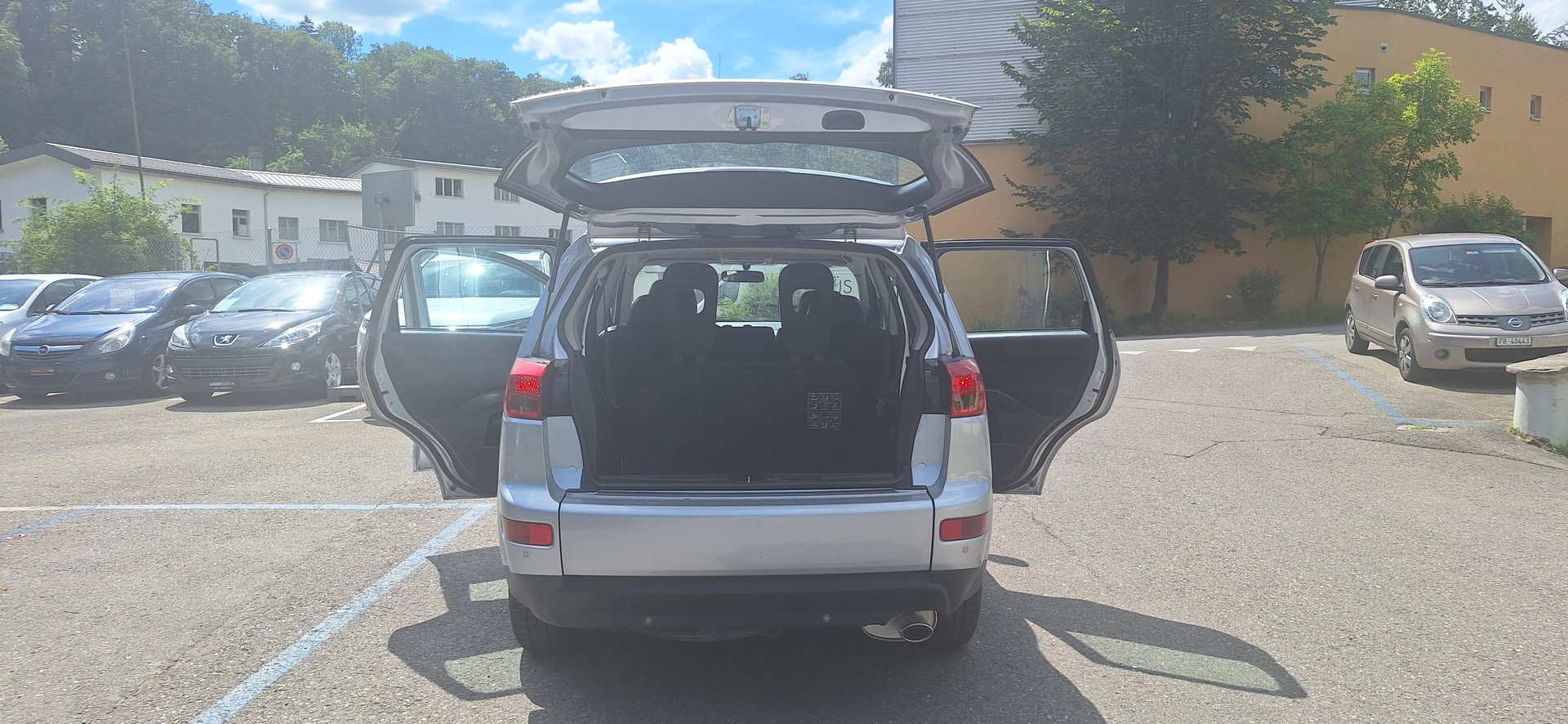 PEUGEOT 4007 2.4 Platinum Edition CVT-image-18