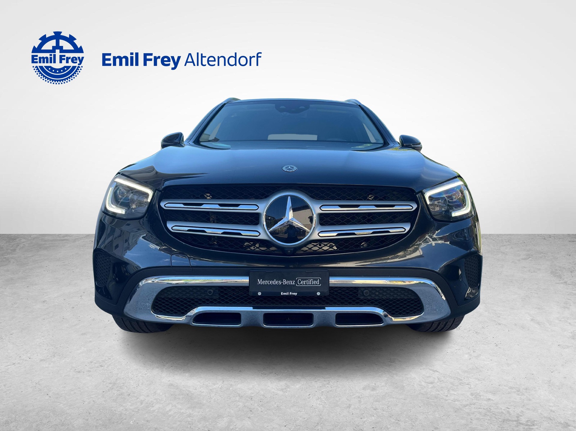MERCEDES-BENZ GLC 300 4MATIC AMG Line-image-7