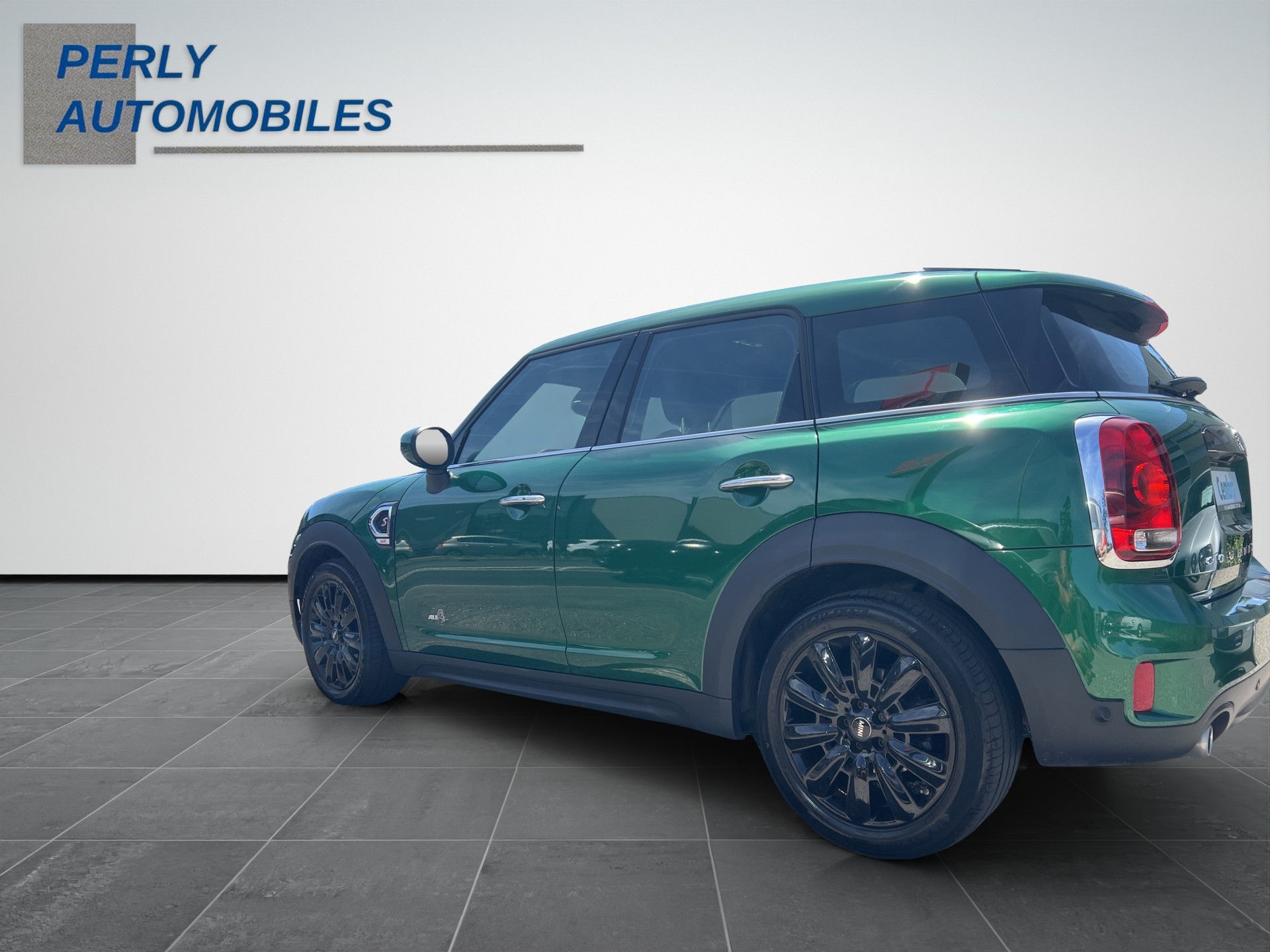 MINI Countryman F60 2.0i Cooper S SAG ALL4-image-3