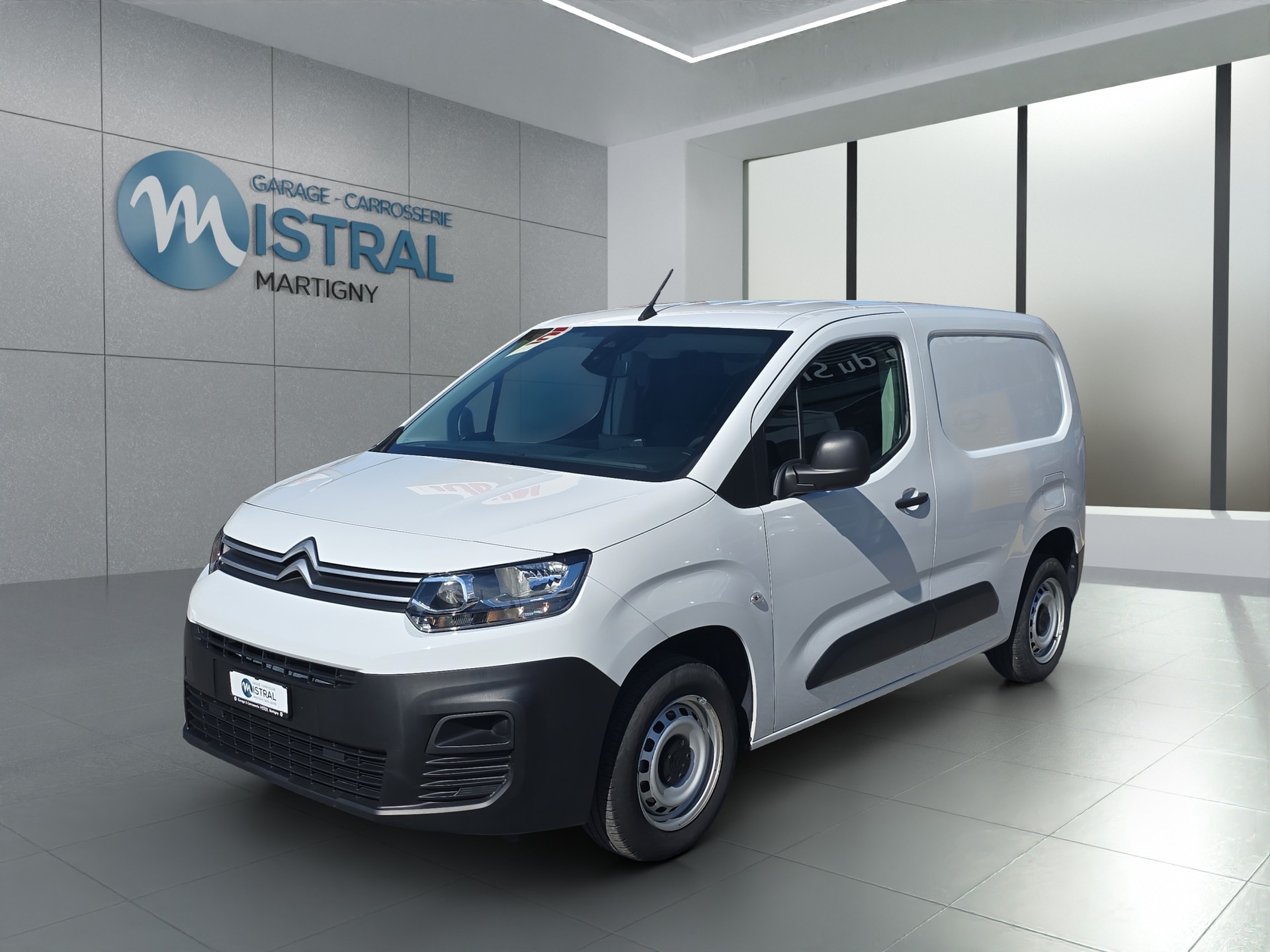 CITROEN Berlingo M 1.2 PureTech 110 S/S-image-0