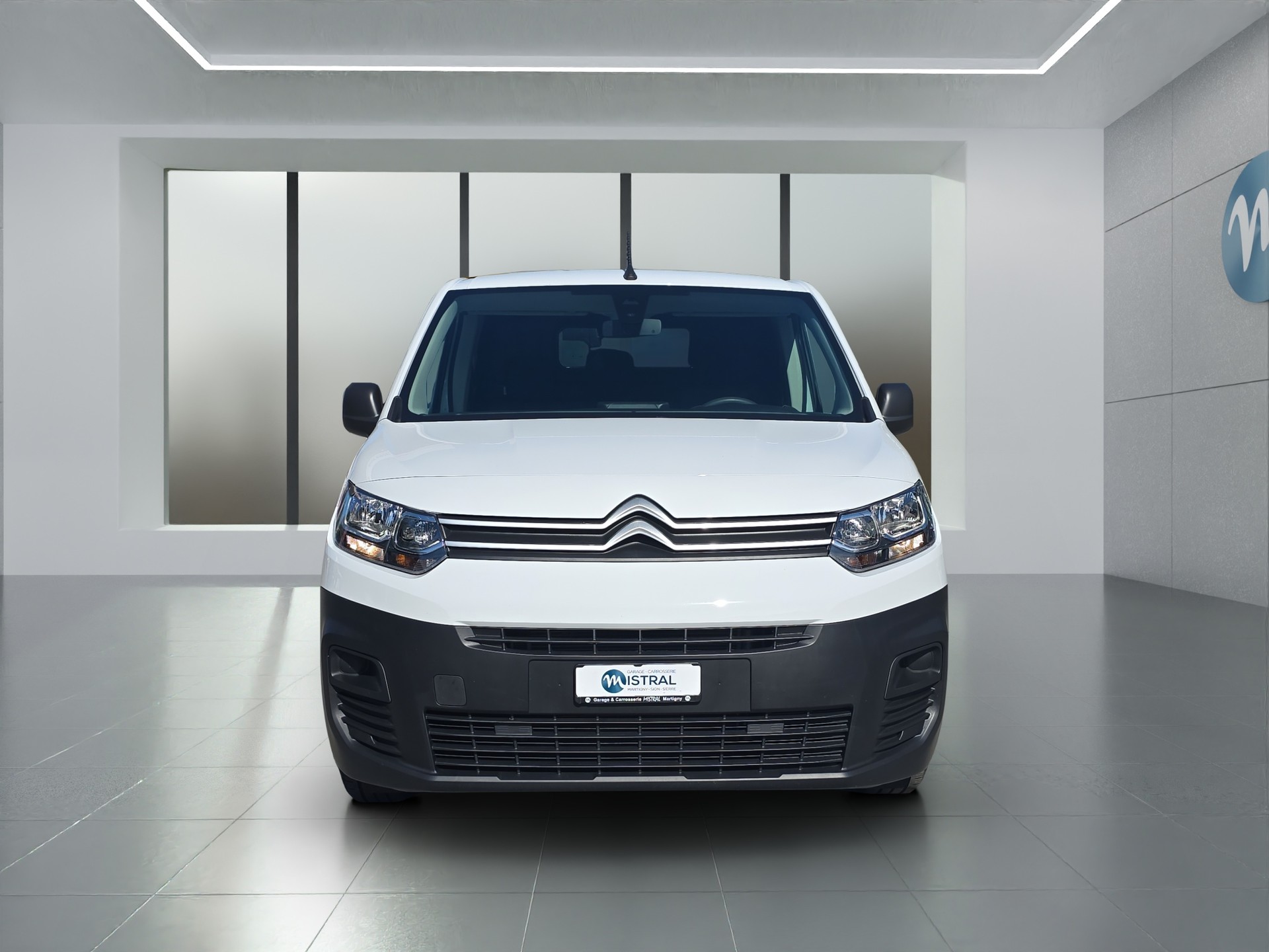 CITROEN Berlingo M 1.2 PureTech 110 S/S-image-6