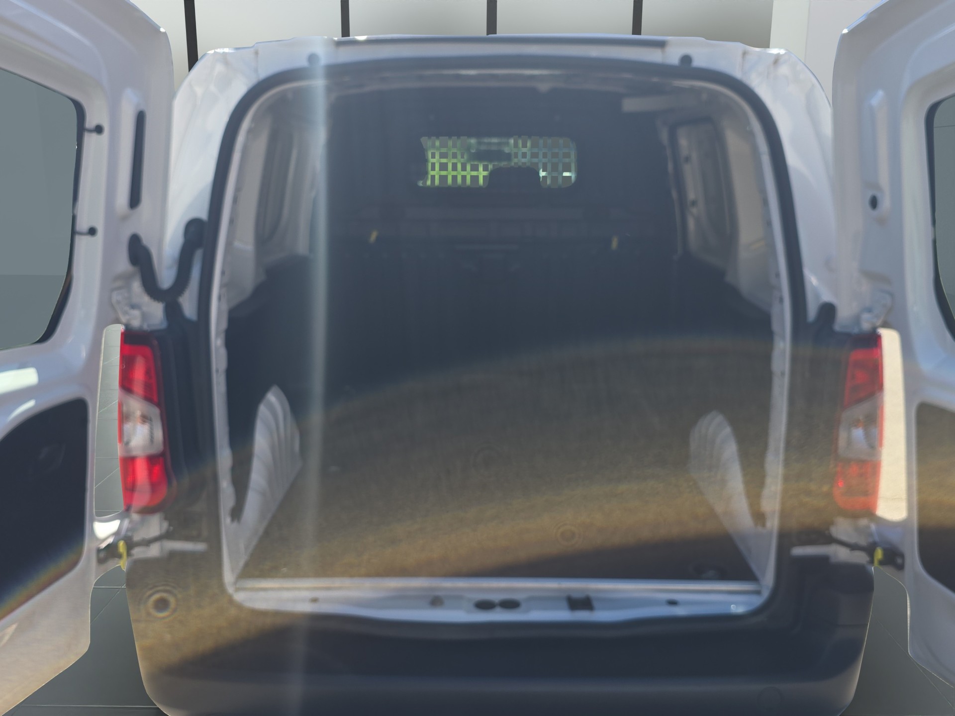 CITROEN Berlingo M 1.2 PureTech 110 S/S-image-15