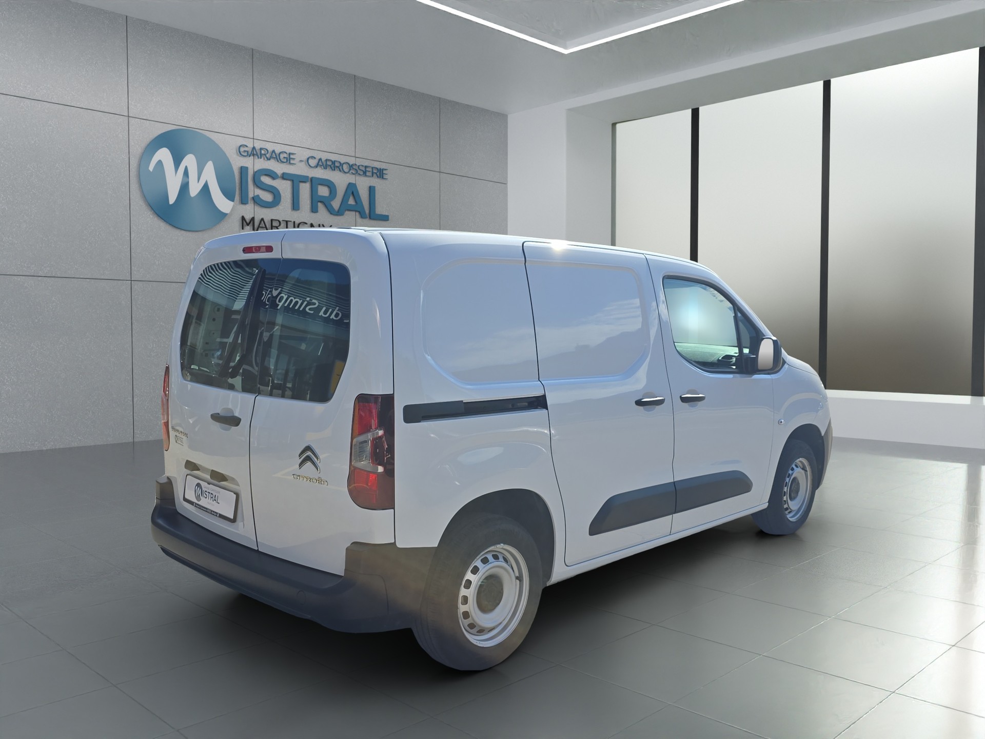 CITROEN Berlingo M 1.2 PureTech 110 S/S-image-3