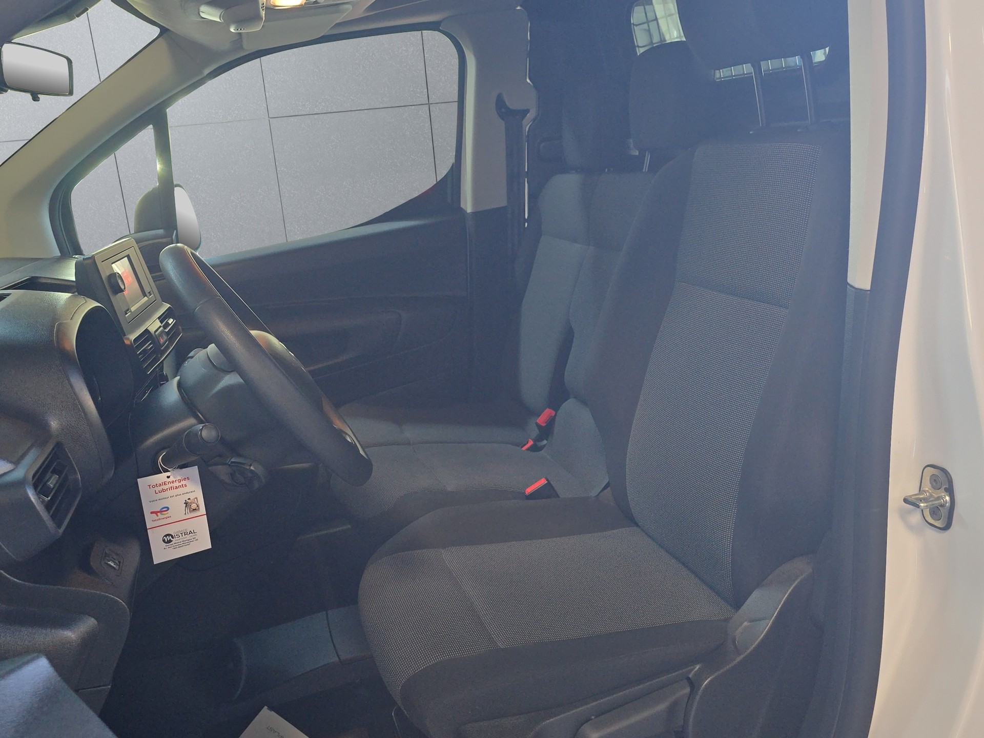 CITROEN Berlingo M 1.2 PureTech 110 S/S-image-11