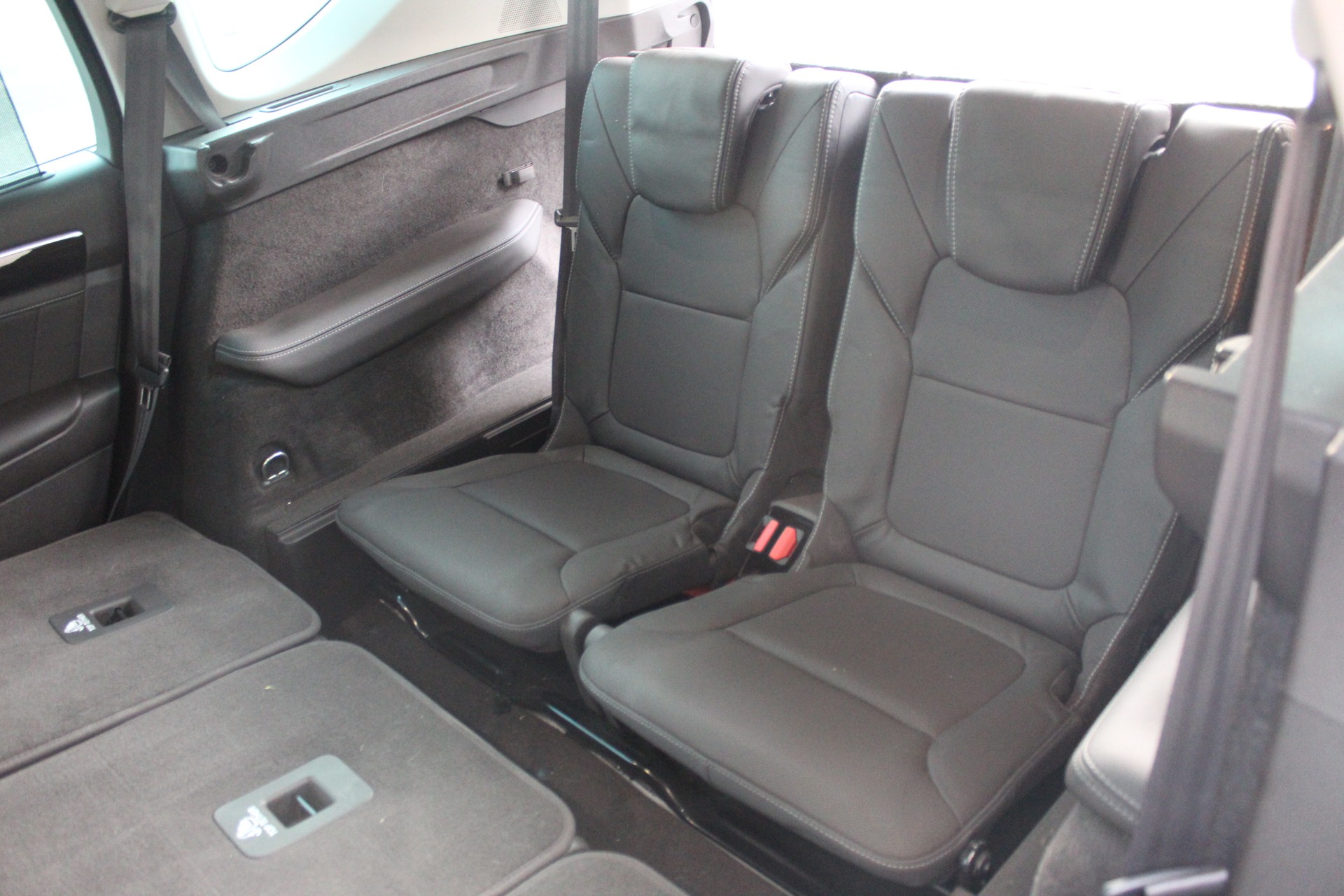 RENAULT Espace 1.6 dCi Initiale Paris EDC-image-12