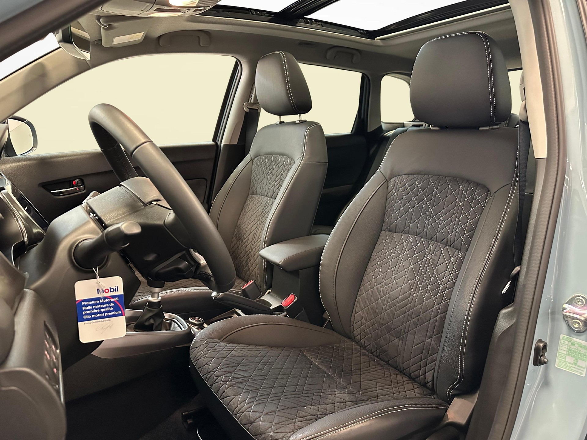 SUZUKI Vitara 1.4 T Compact Top Hybrid 4x4-image-4