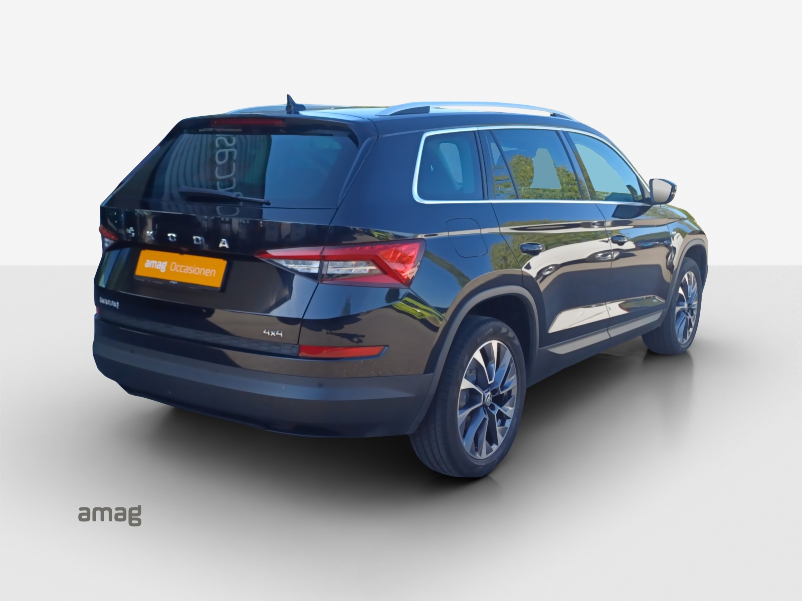 SKODA Kodiaq 2.0 TDI SCR Drive 4x4 DSG-image-4