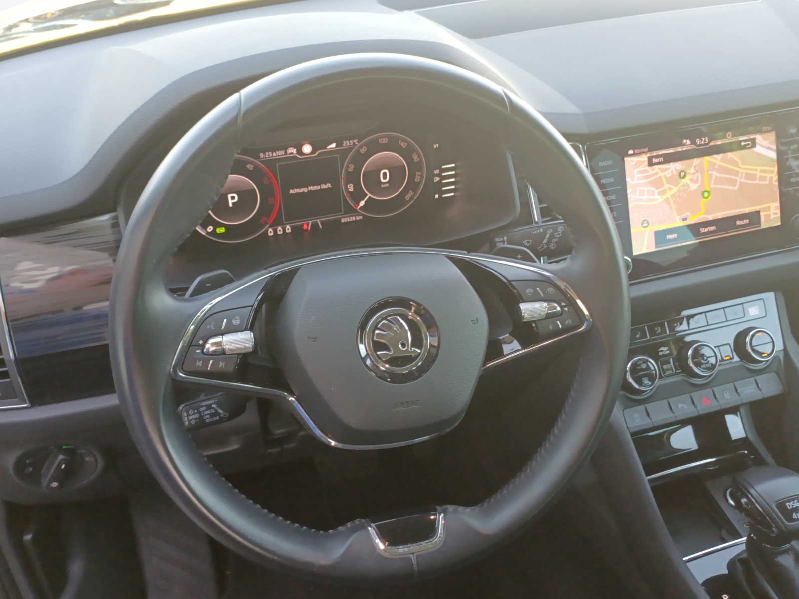SKODA Kodiaq 2.0 TDI SCR Drive 4x4 DSG-image-9