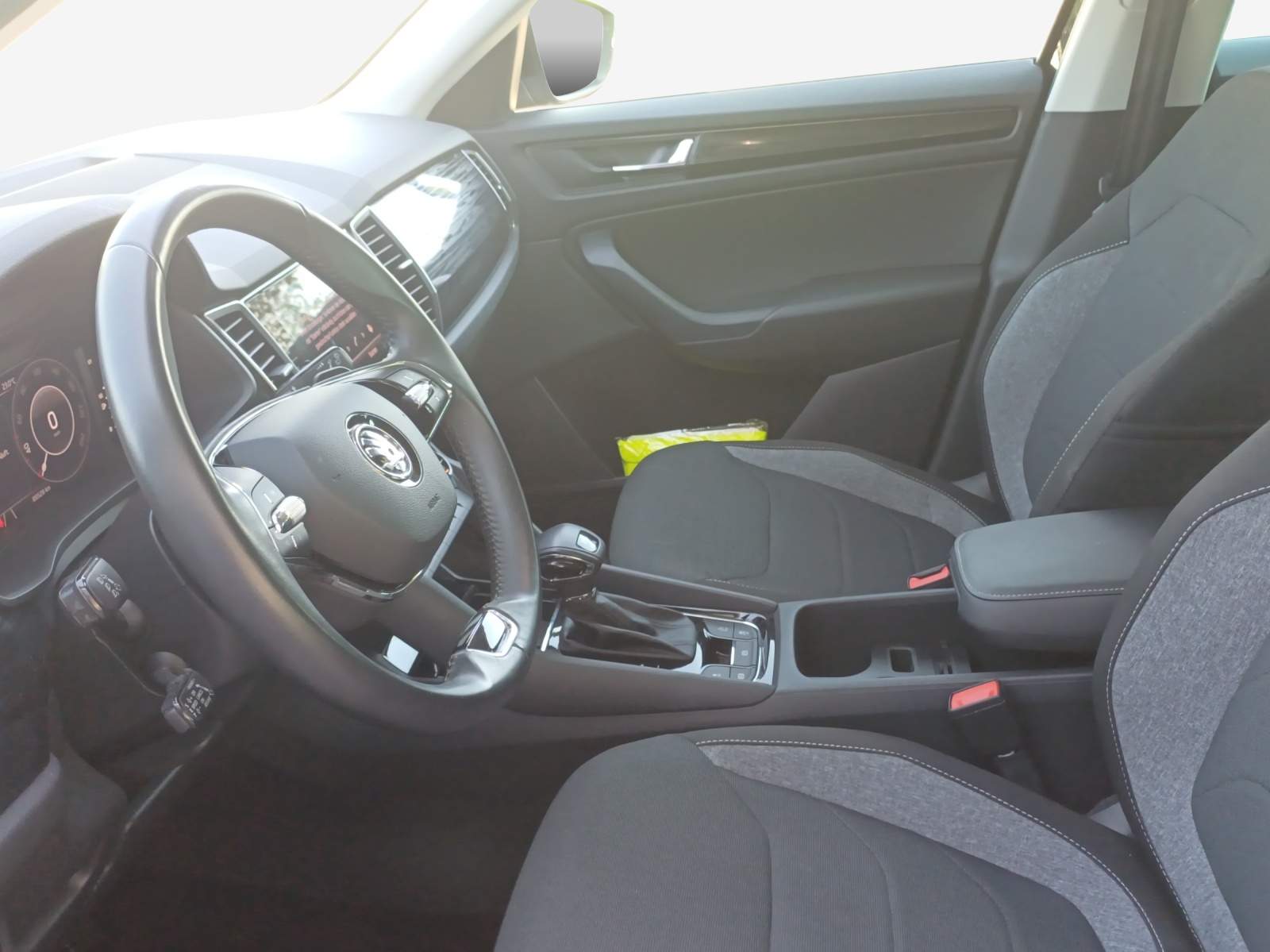 SKODA Kodiaq 2.0 TDI SCR Drive 4x4 DSG-image-7