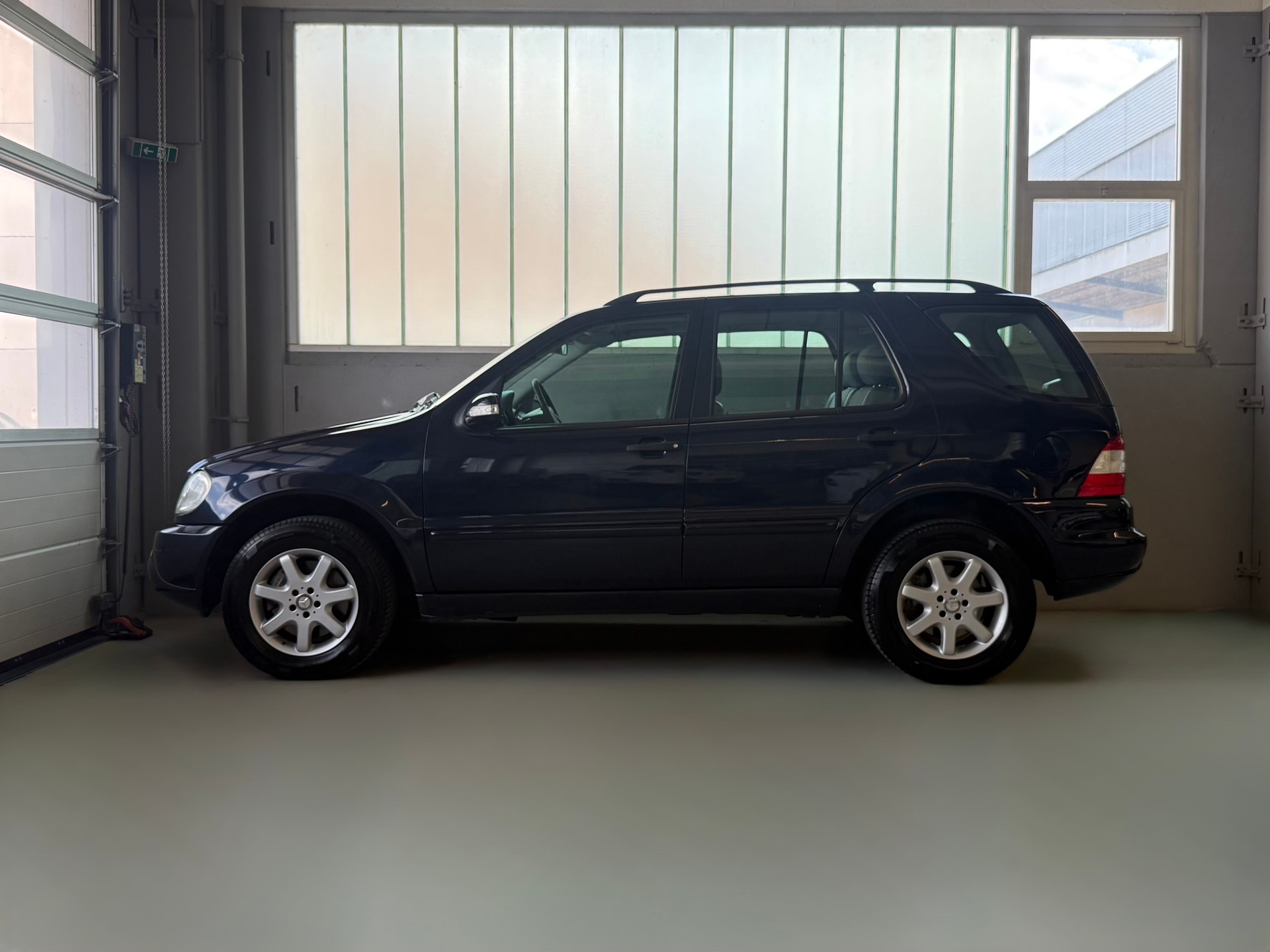 MERCEDES-BENZ ML 270 CDI-image-4