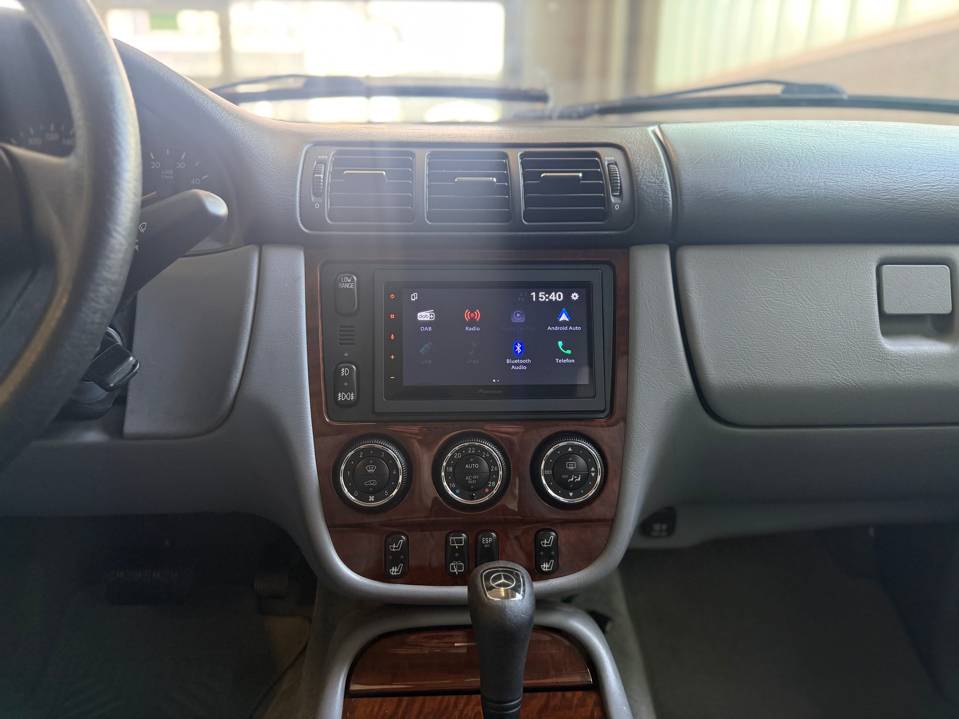 MERCEDES-BENZ ML 270 CDI-image-14