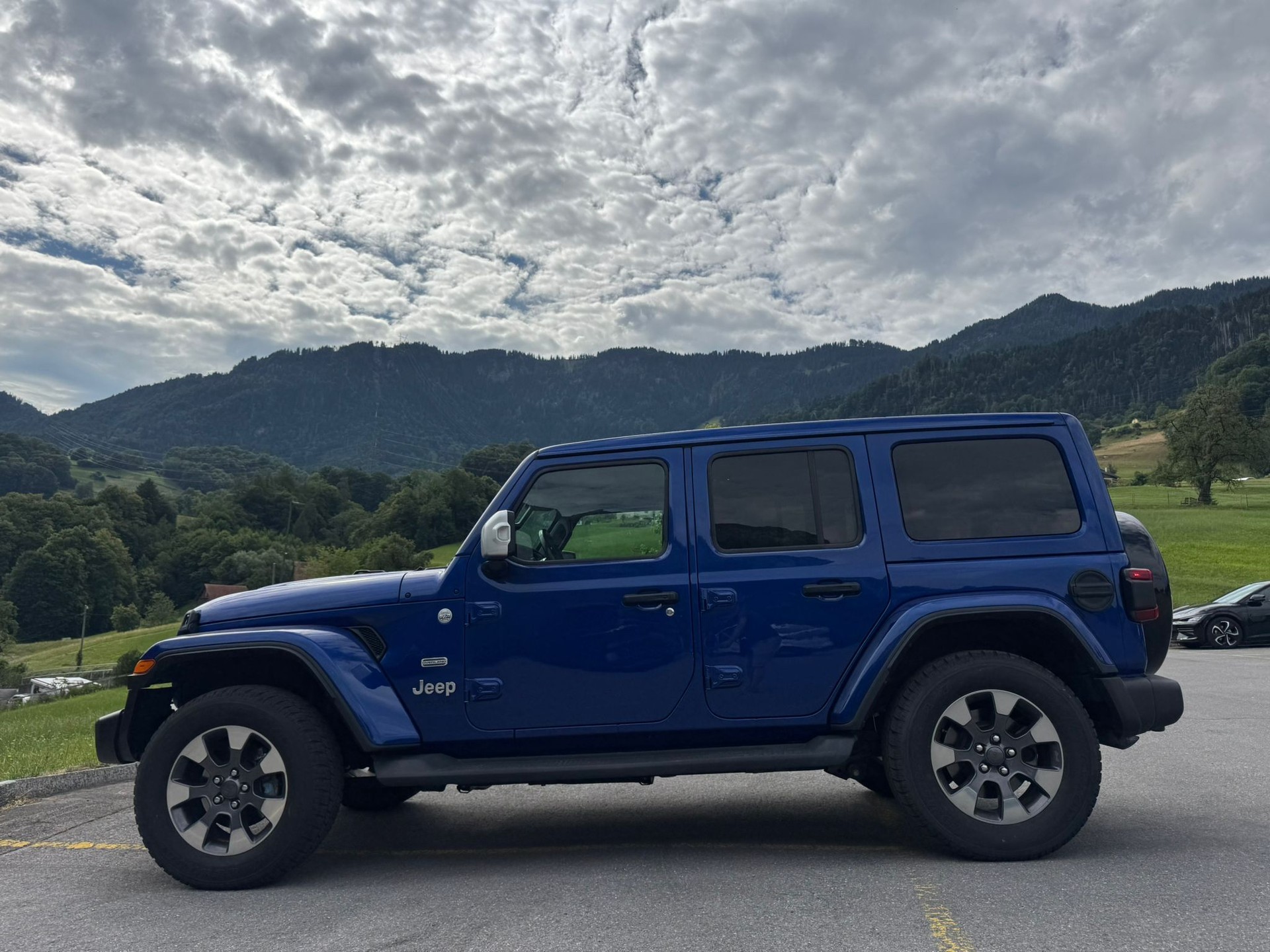 JEEP Wrangler 2.2MJ Unlimited Sahara Automatic-image-5