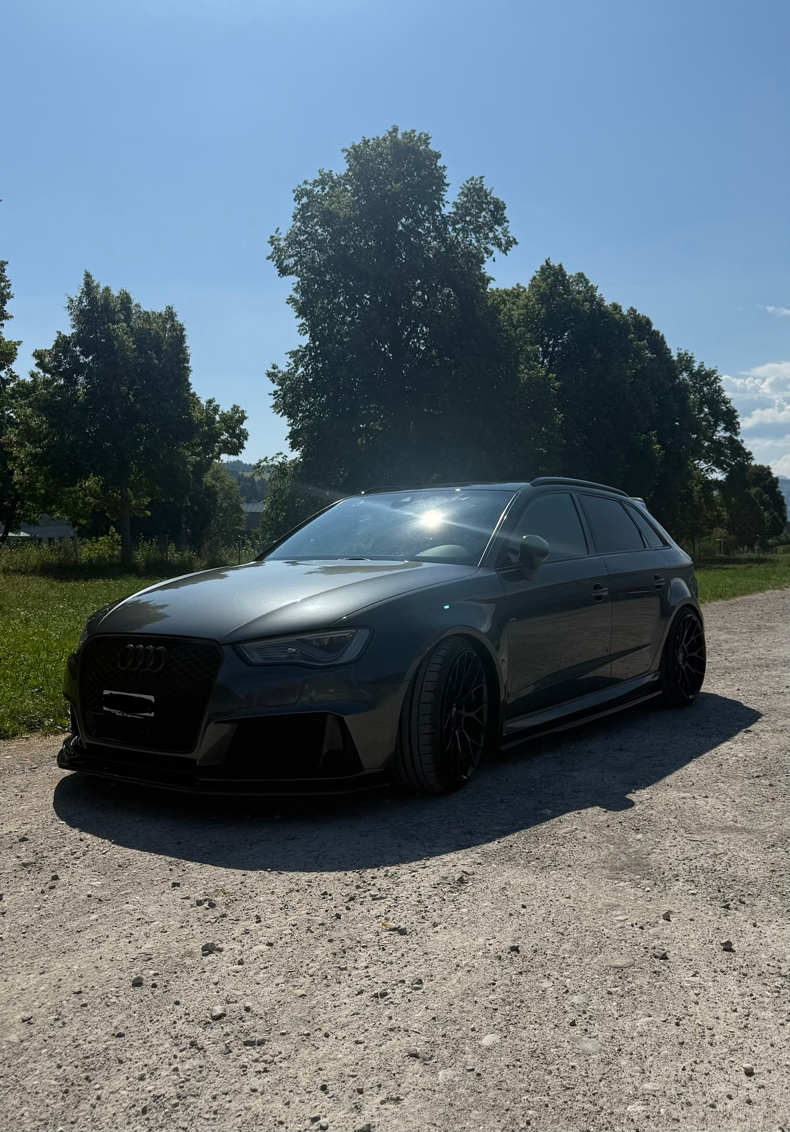 AUDI 2.5 T FSI quattro S-Tronic-image-2