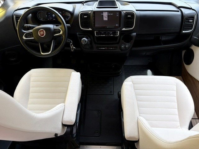 MOBILVETTA K-Yacht 86 Tekno Line-image-12