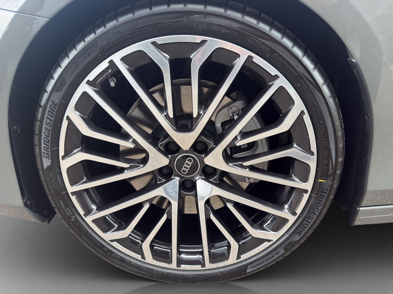 AUDI A6 Avant TFSI quattro 270 kW S tronic-image-13