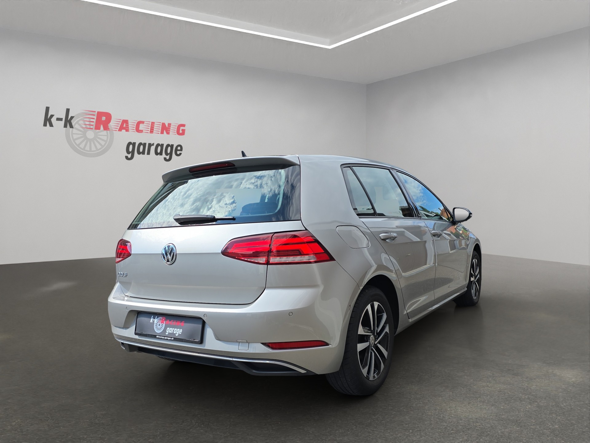 VW Golf 1.6 TDI Comfortline DSG-showroom-element-3