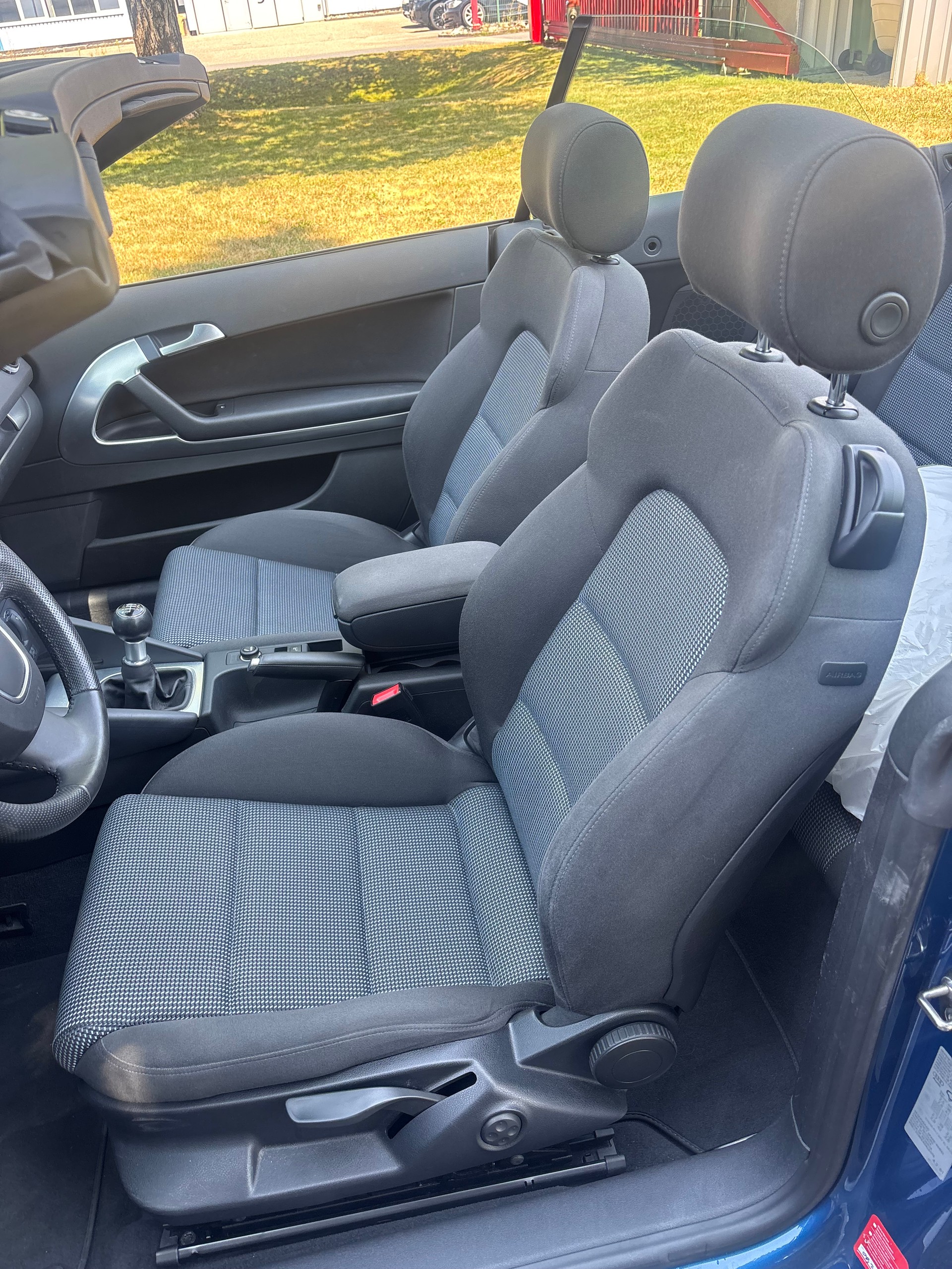AUDI A3 Cabriolet 1.8 TFSI Sunshine-image-7