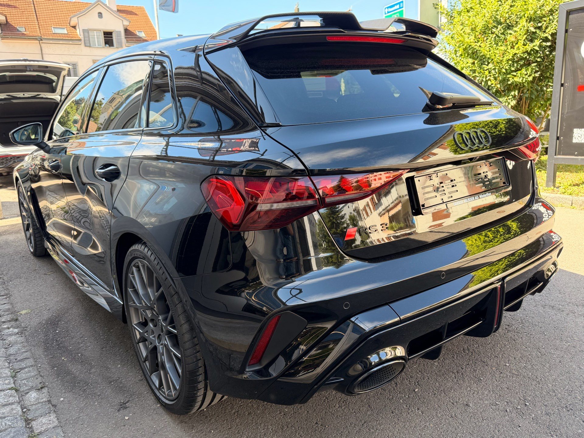 AUDI RS3 SPORTBACK 2.5 400PS TFSI QUATTRO *** VOLLAUSSTATTUNG MIT SCHALENSITZEN ***-image-5